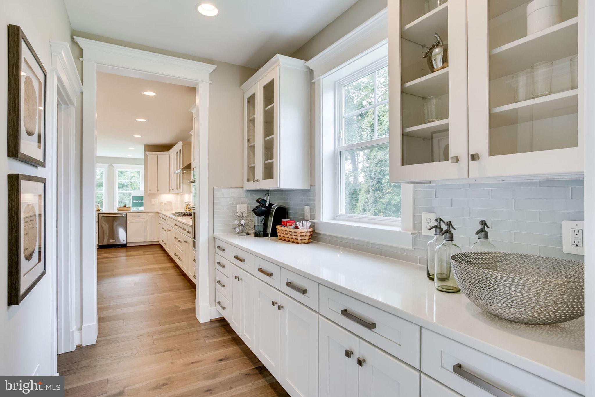 BRADDOCK ROAD - Residential