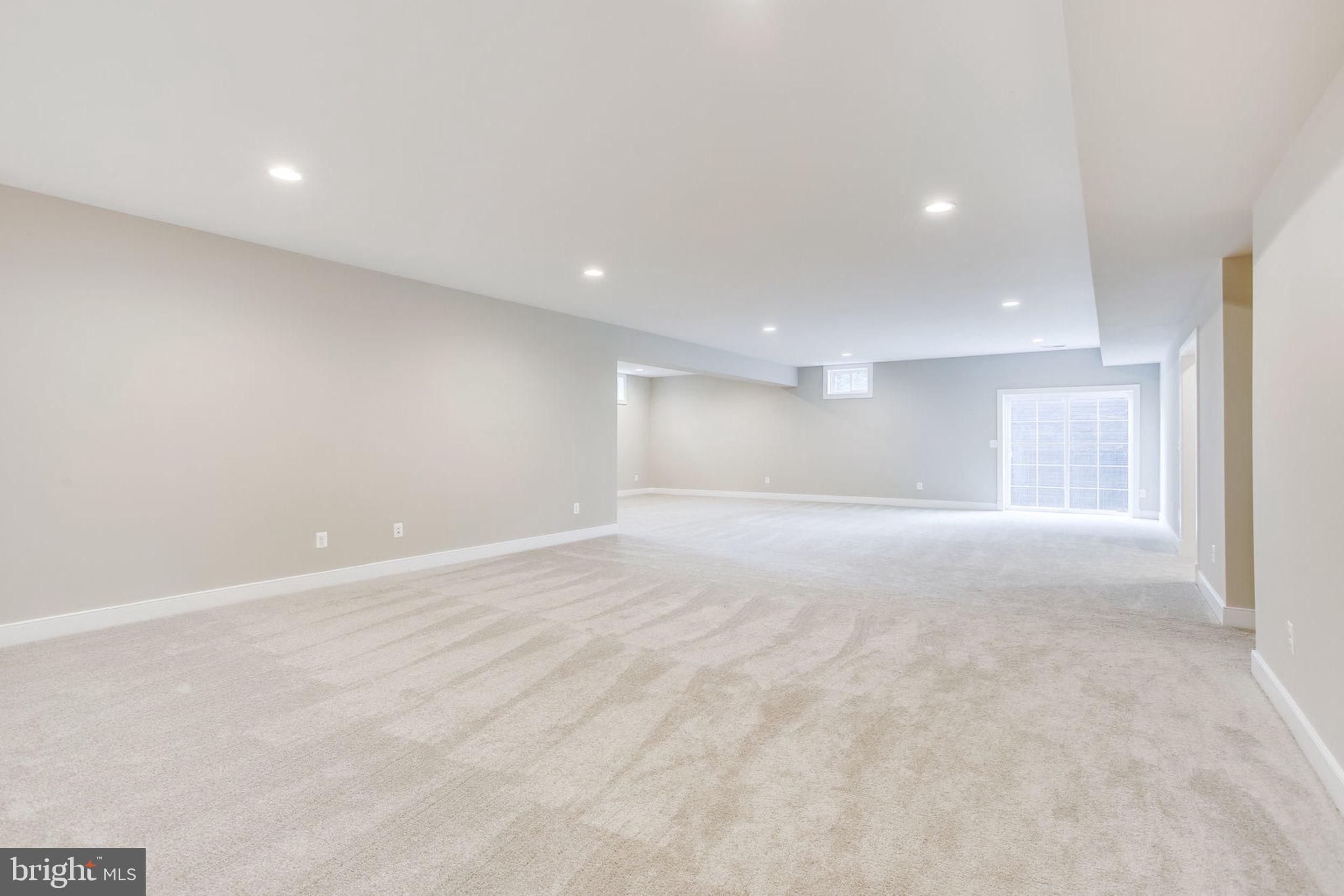 BRADDOCK ROAD - Residential