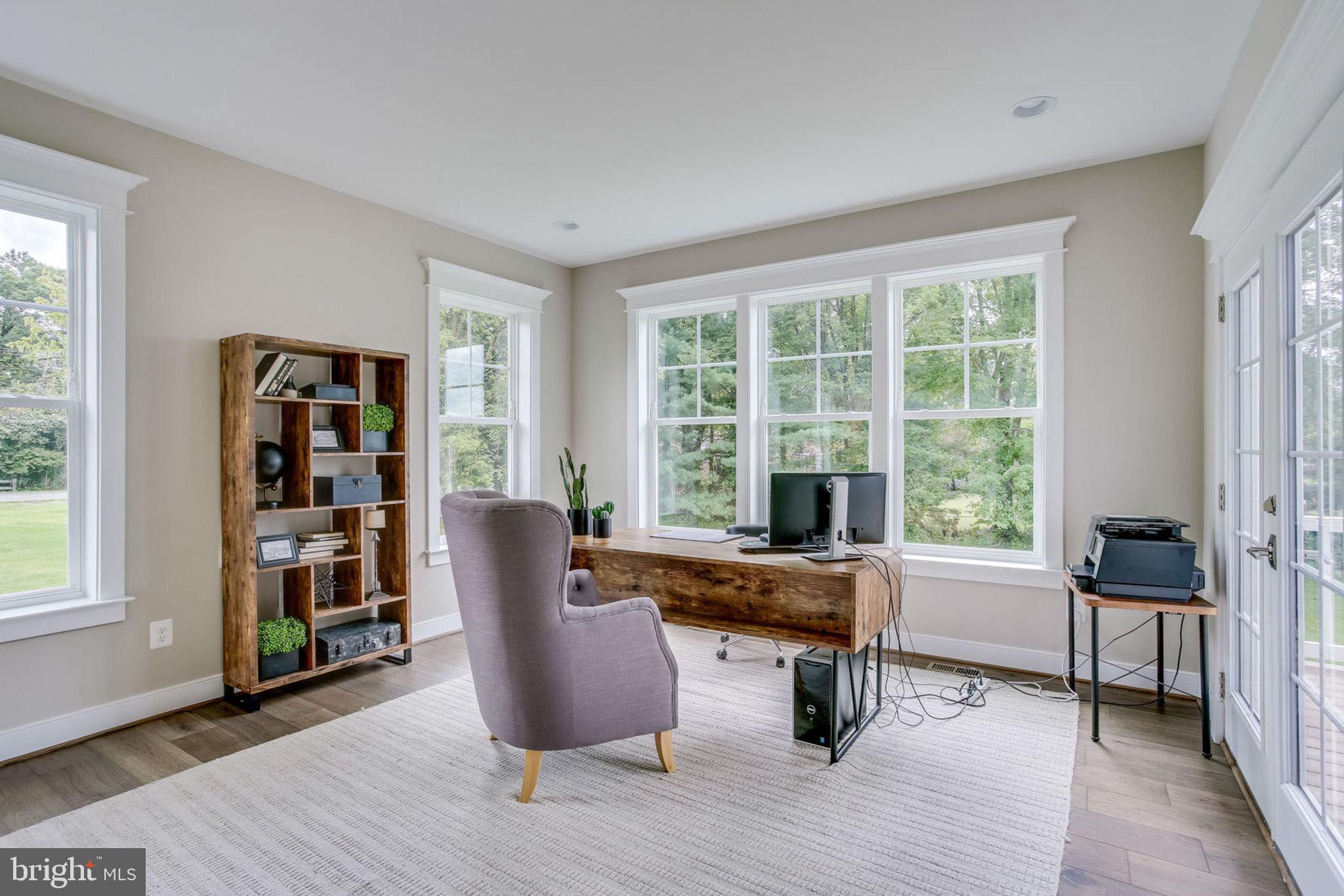 BRADDOCK ROAD - Residential