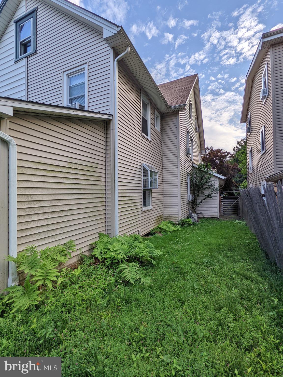 BRYN MAWR - Residential Lease