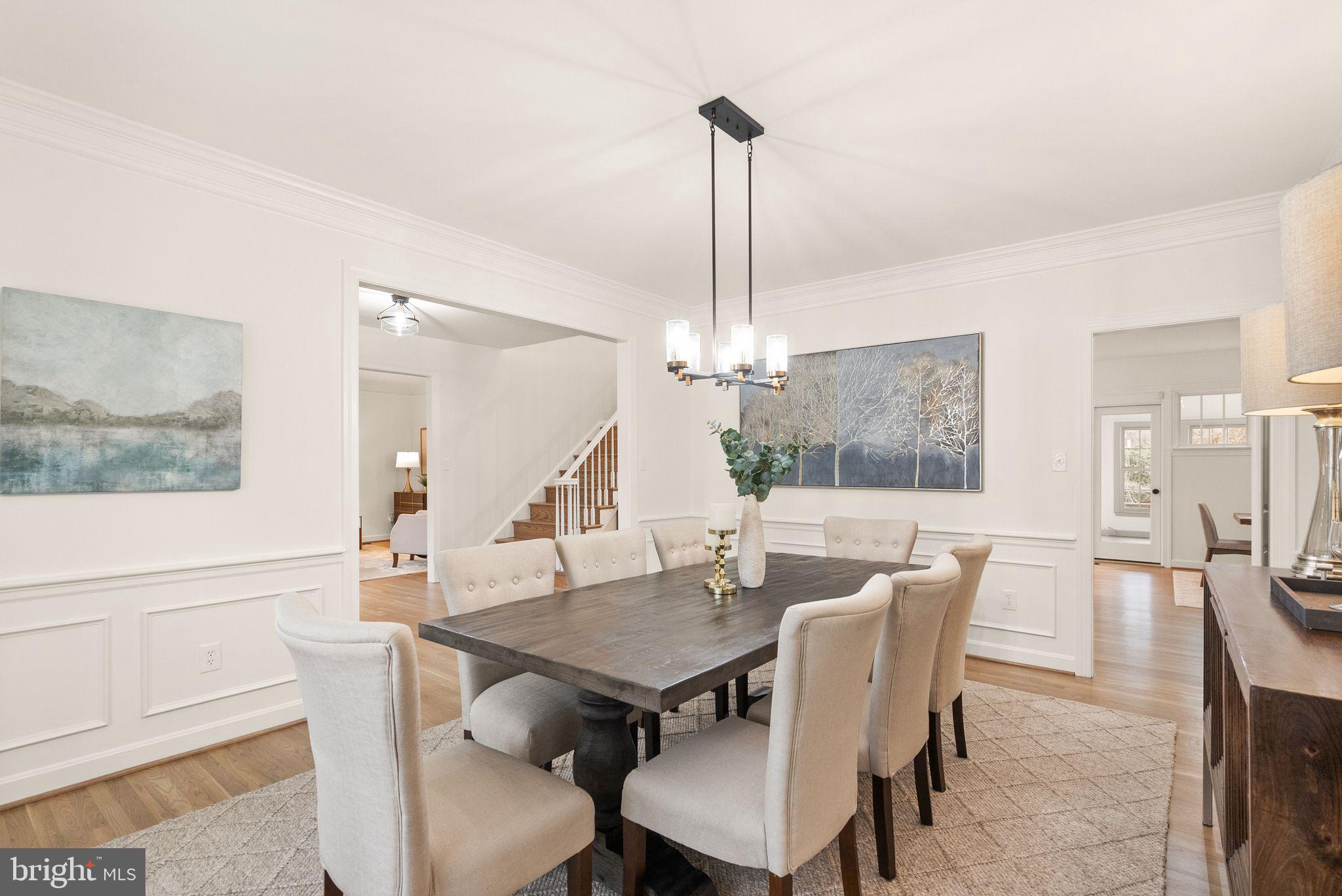 COUNTRY CLUB ESTATES - Residential