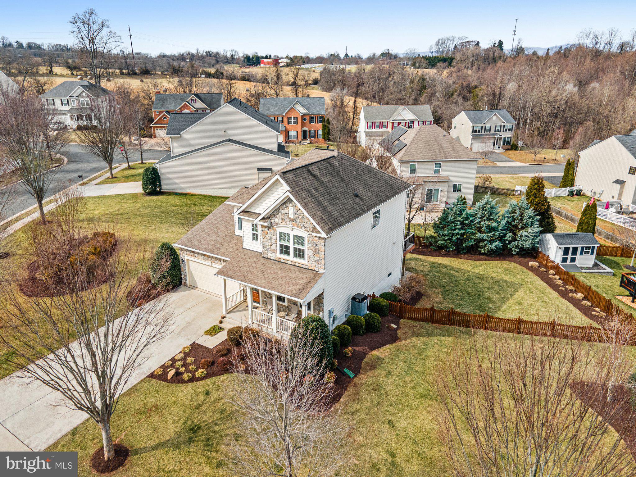 MOUNTAIN BROOK ESTATES - Residential