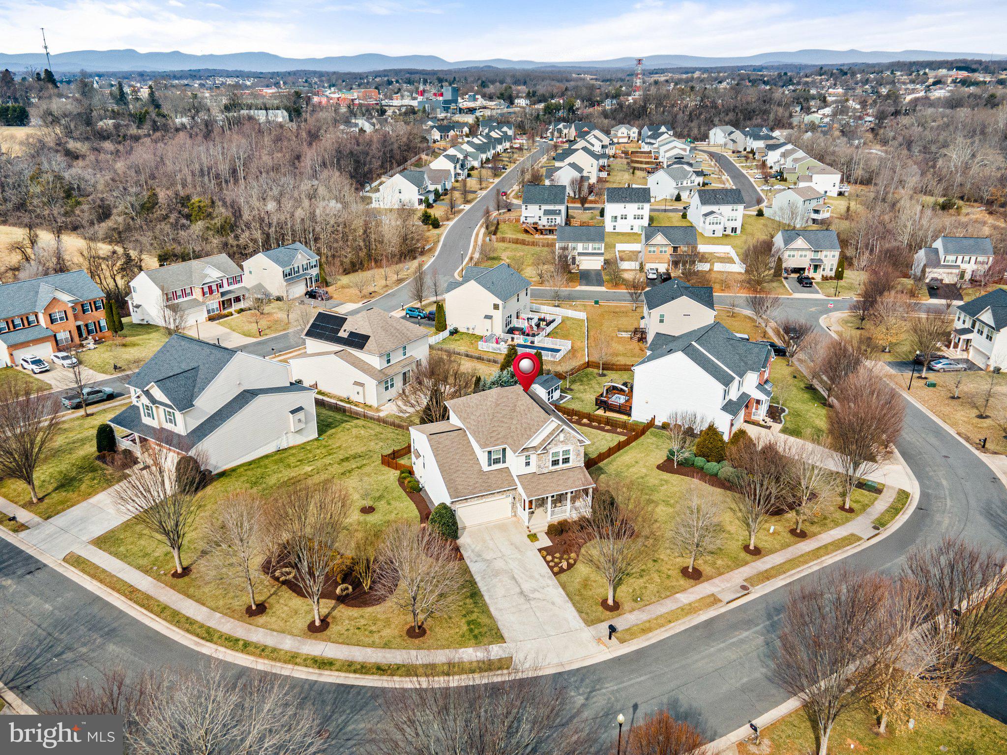 MOUNTAIN BROOK ESTATES - Residential