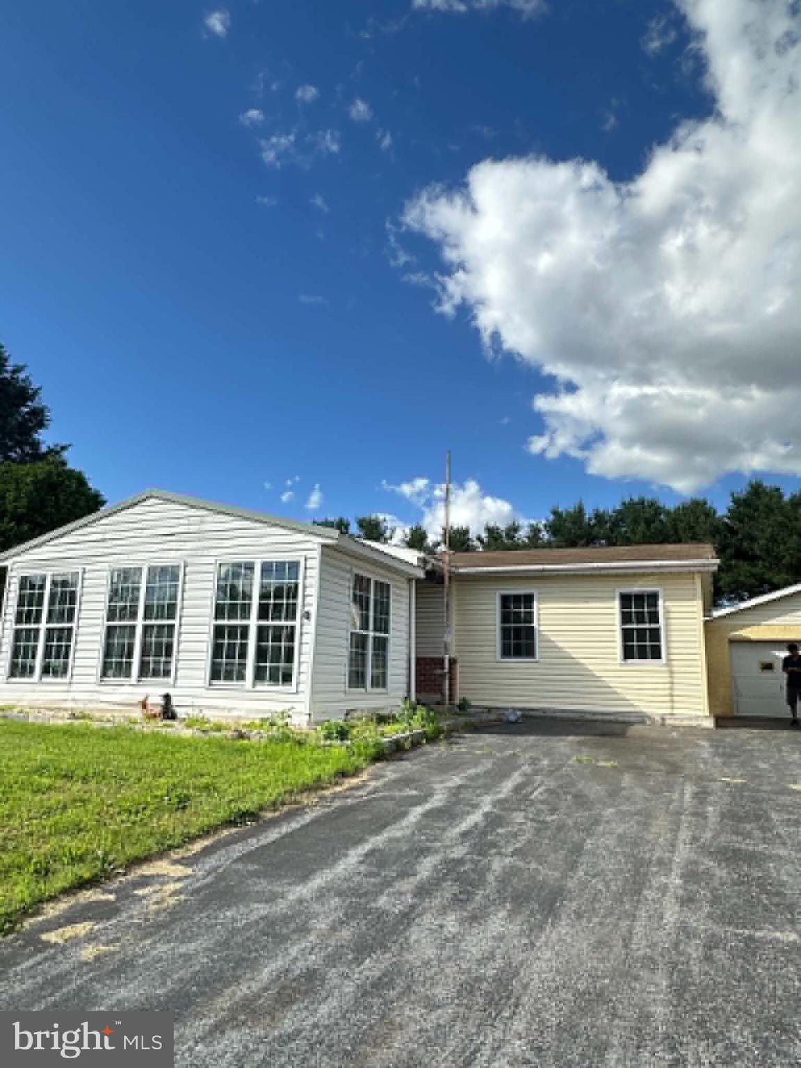 SOUTHAMPTON TWP - Residential