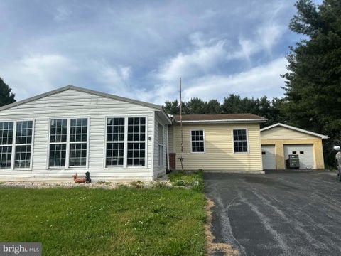 Homes For Sale - 805 Baltimore Road Rd<br/> Cumberland County, SHIPPENSBURG, PA 17257