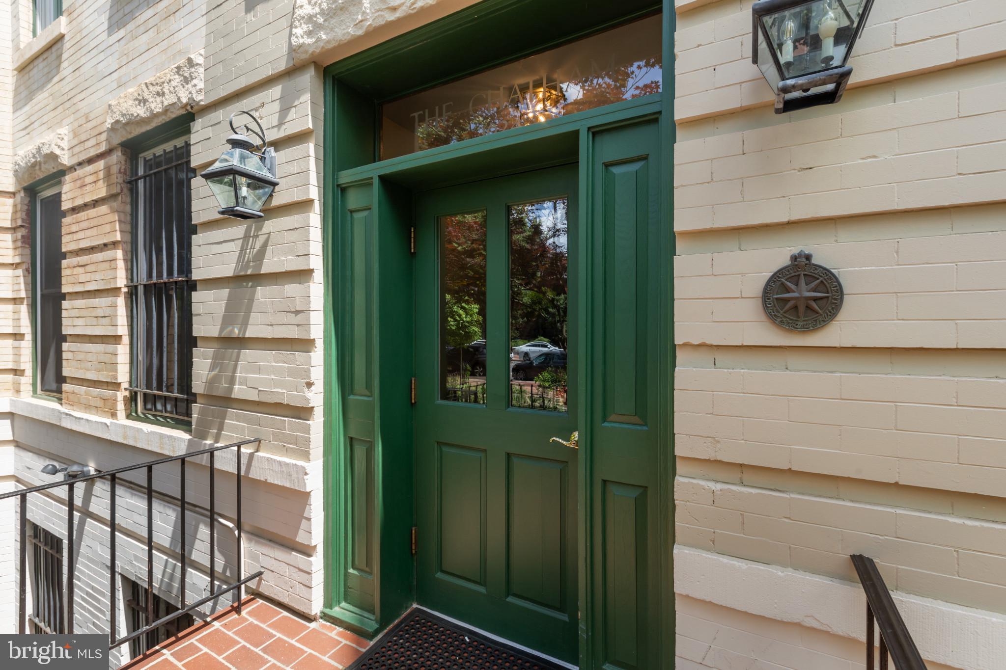 1024 MASSACHUSETTS AVENUE NE 2