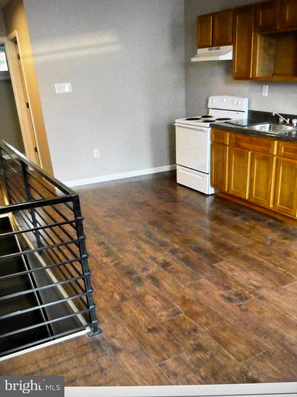 KENSINGTON - Residential Income