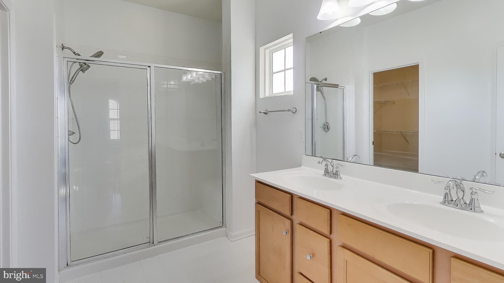 MINTBROOK - Residential