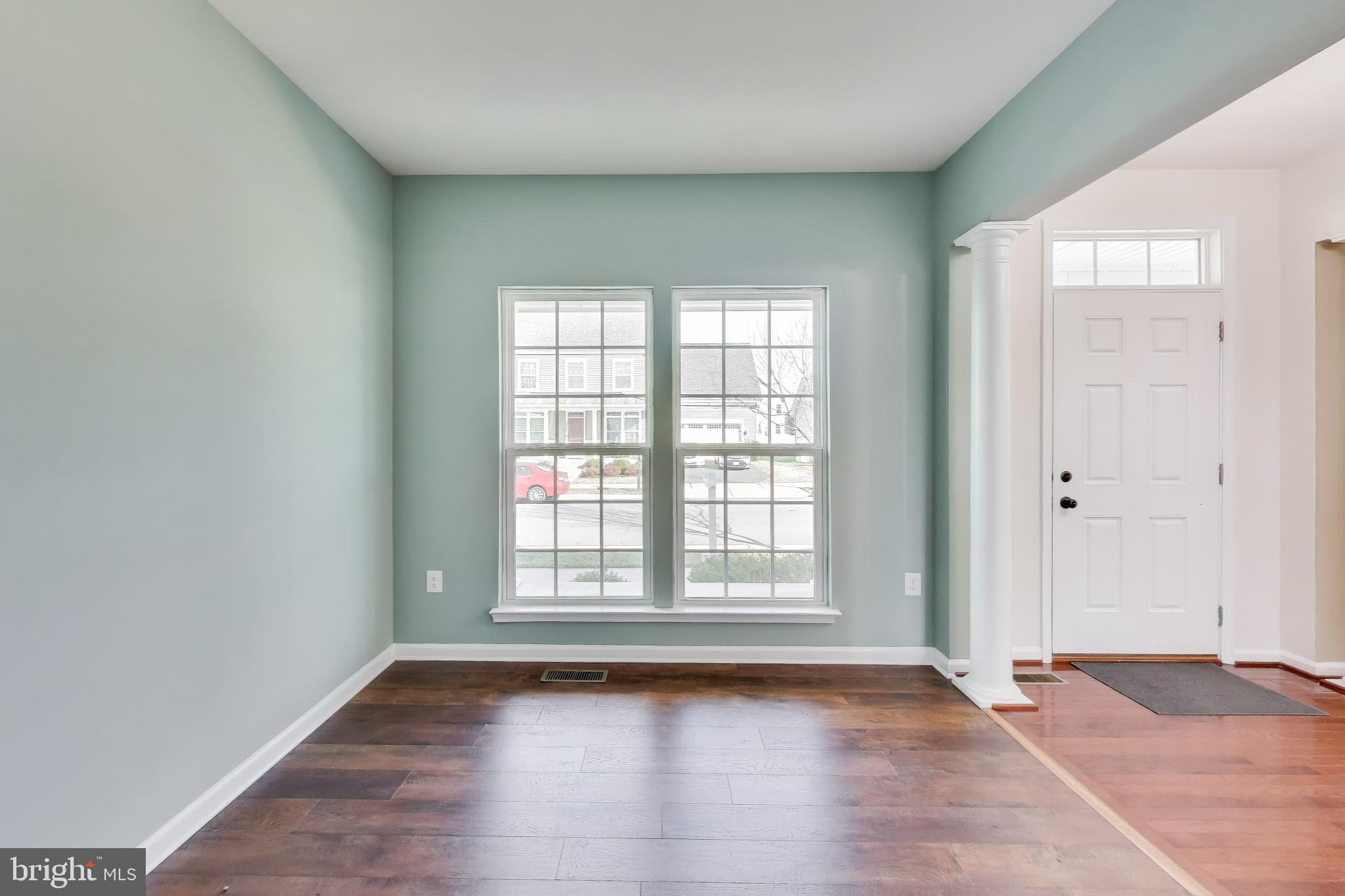 MINTBROOK - Residential