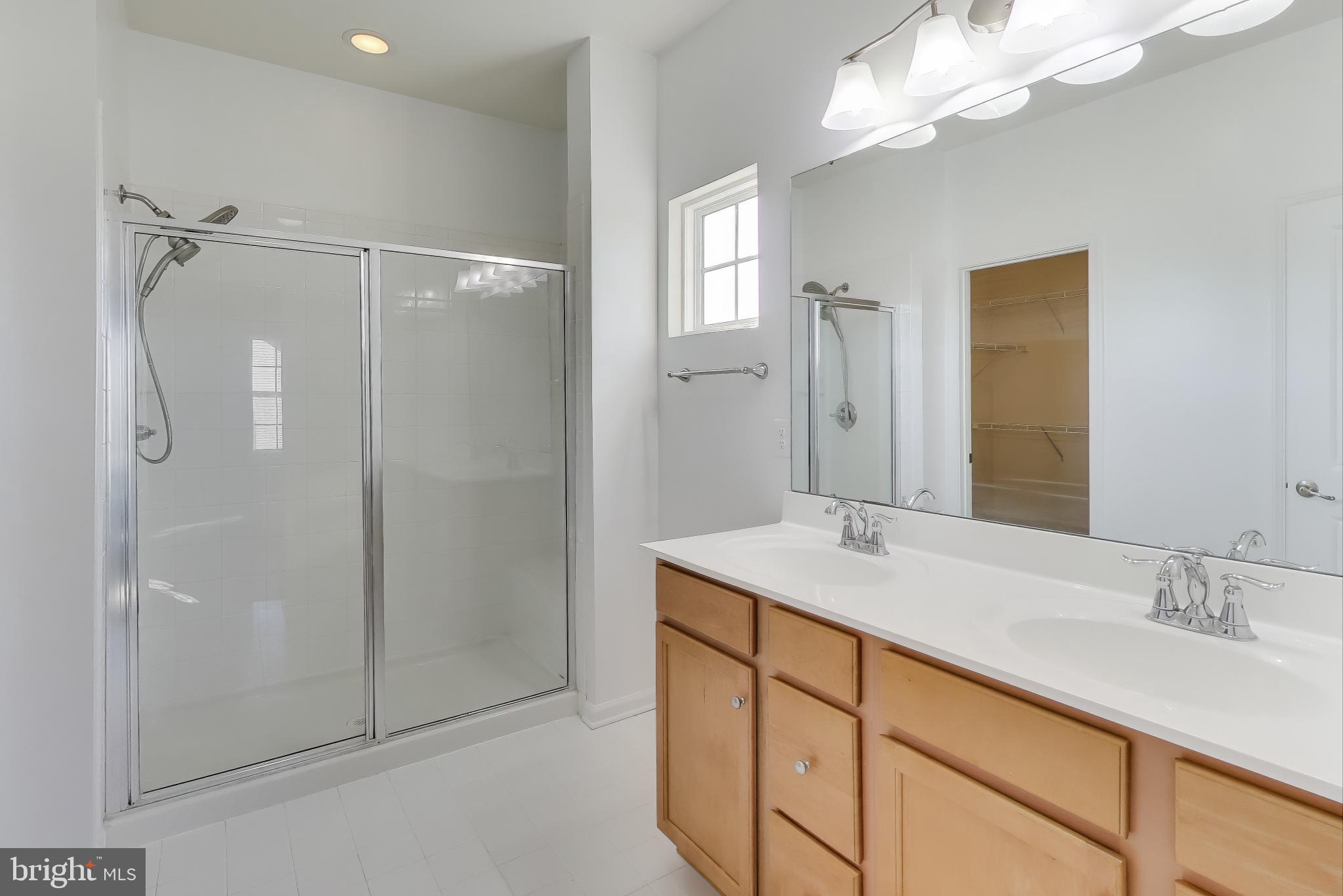 MINTBROOK - Residential