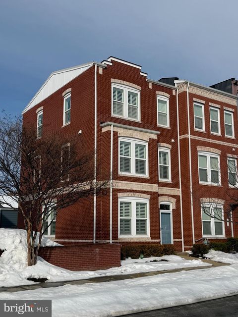 8956 CENTER STREET MANASSAS VA 20110