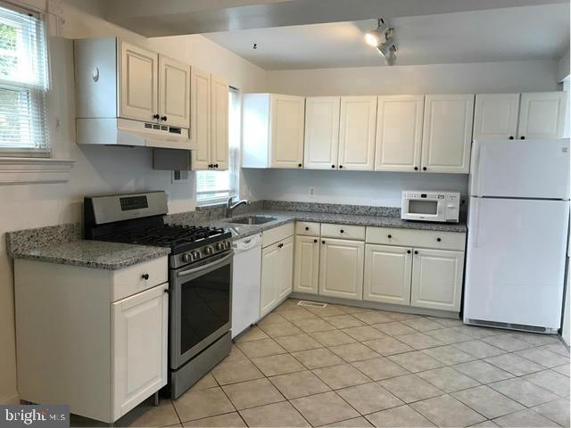 CHEVY CHASE TERRACE - Residential Lease