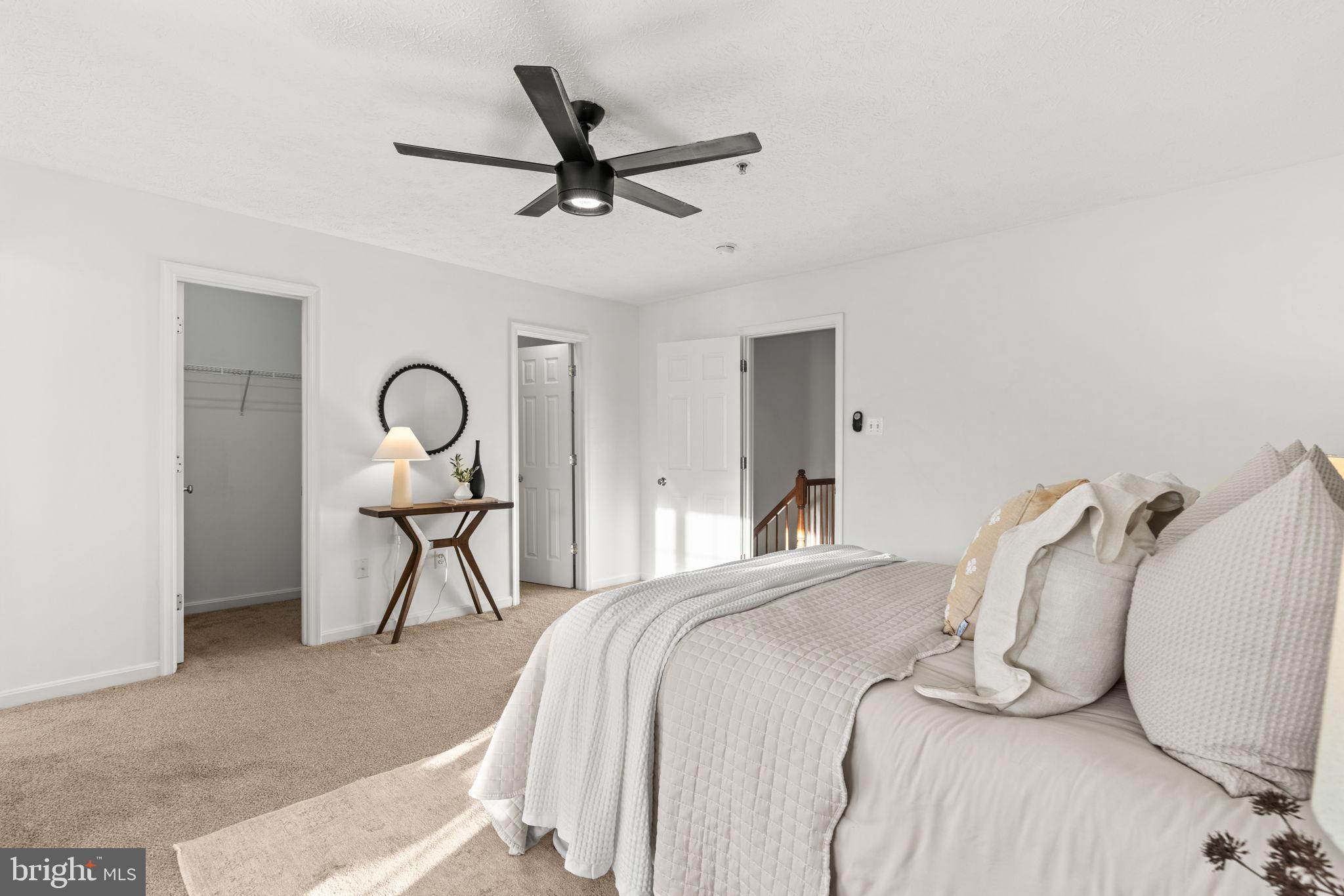 AUTUMN RUN - Residential