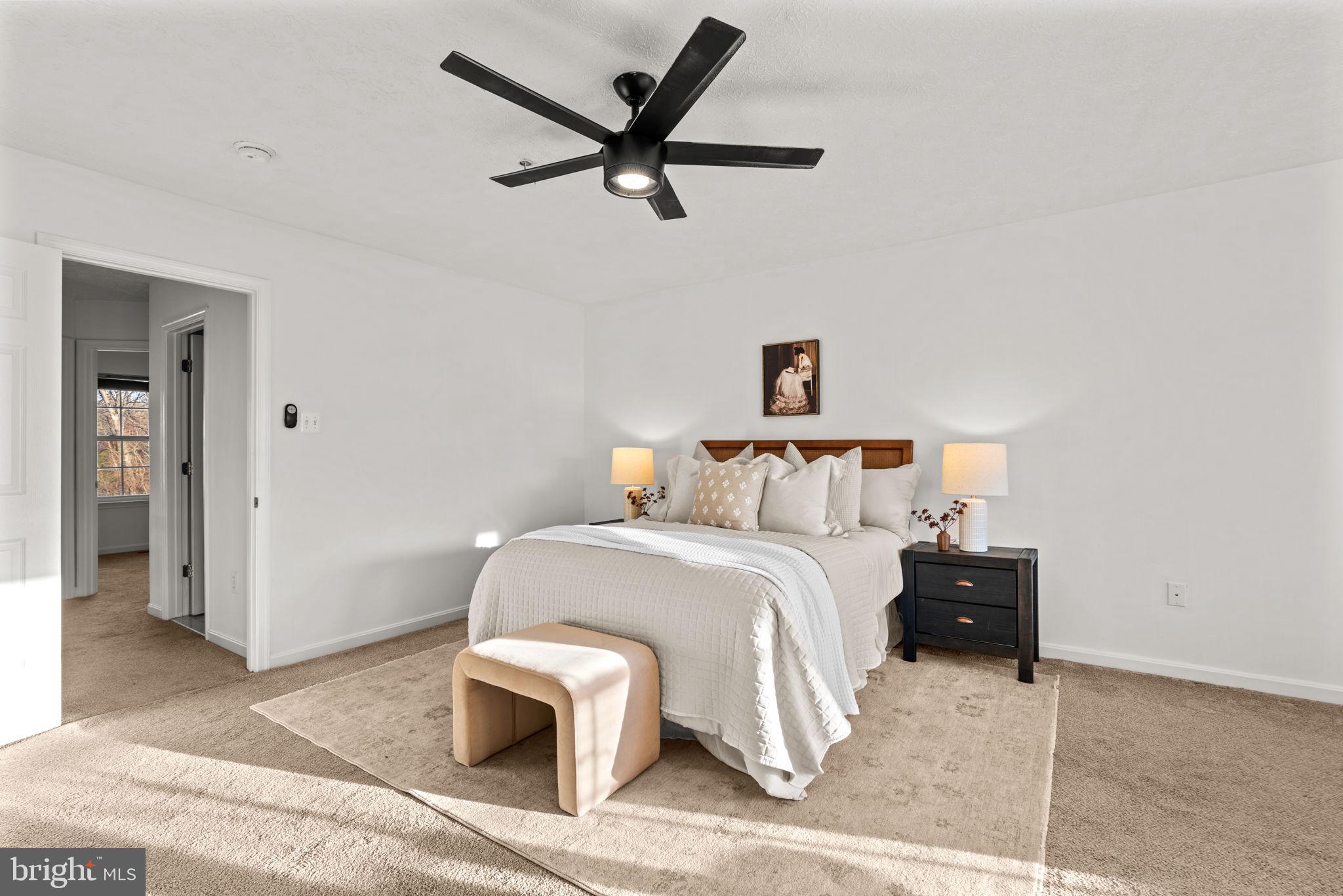 AUTUMN RUN - Residential