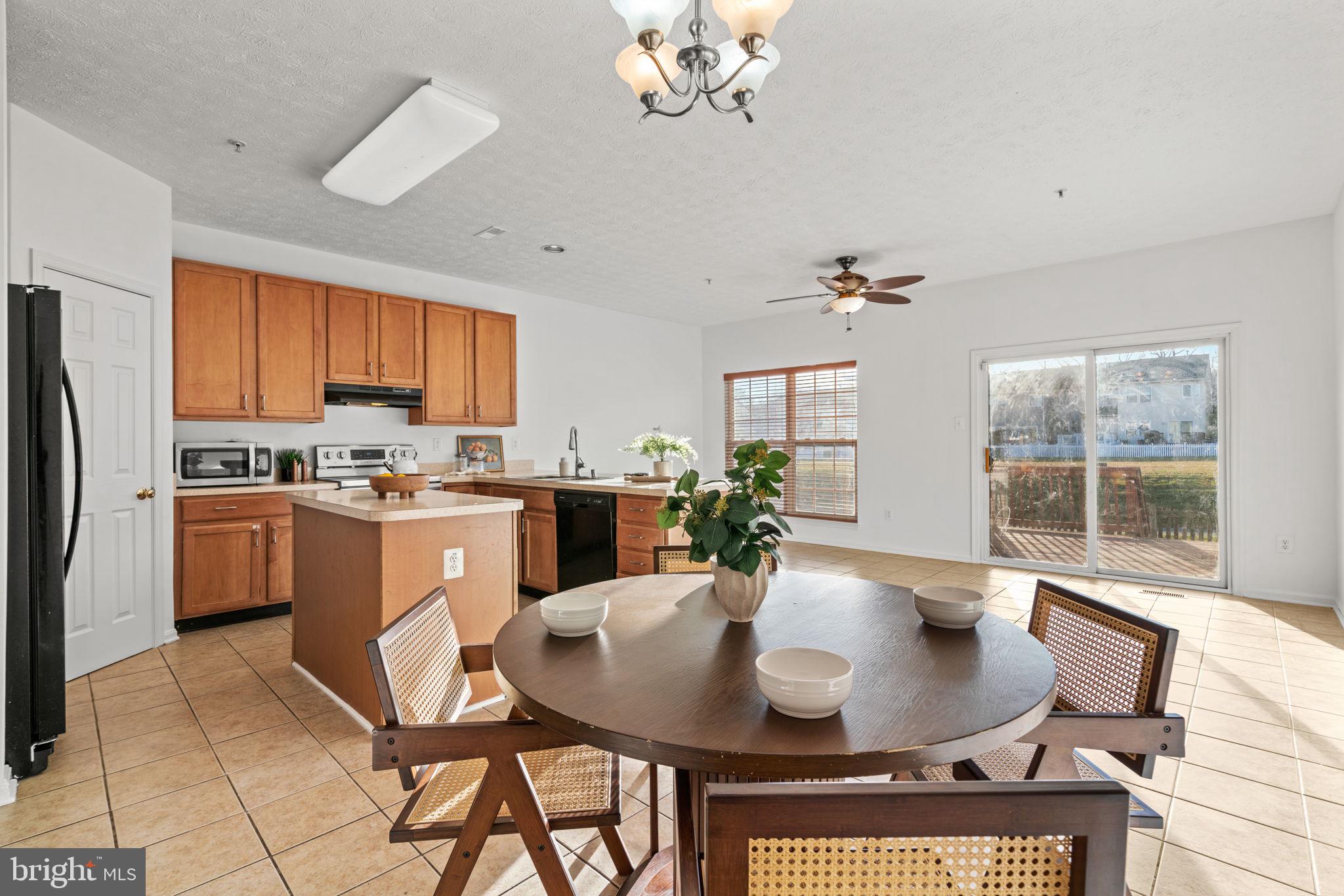 AUTUMN RUN - Residential