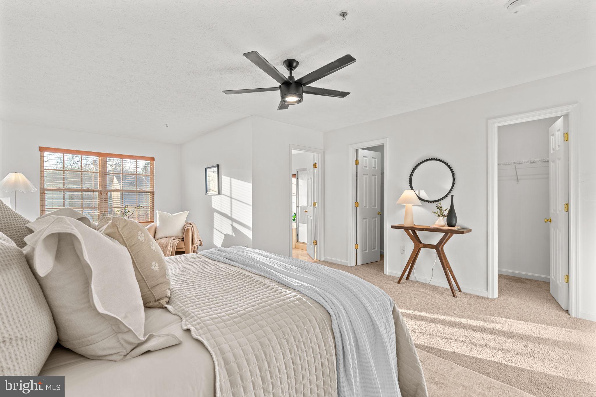 AUTUMN RUN - Residential