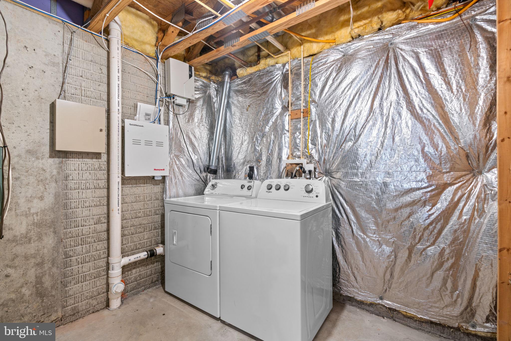 AUTUMN RUN - Residential