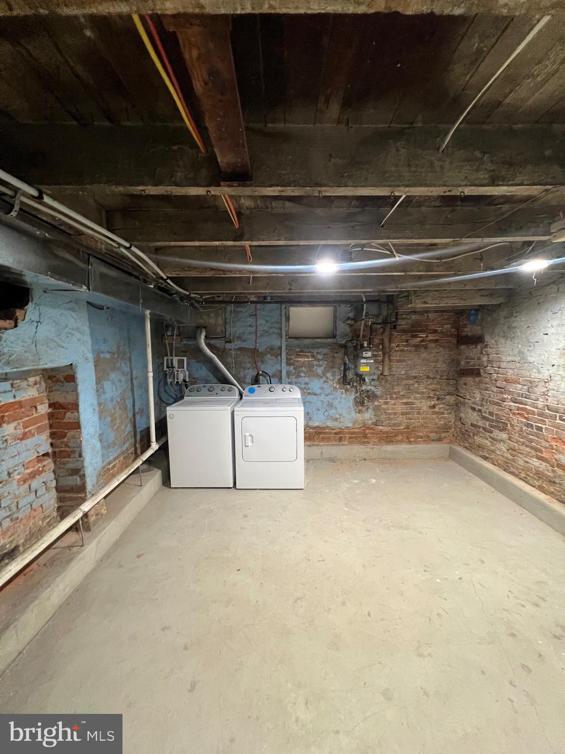 PATTERSON PLACE - Residential Lease