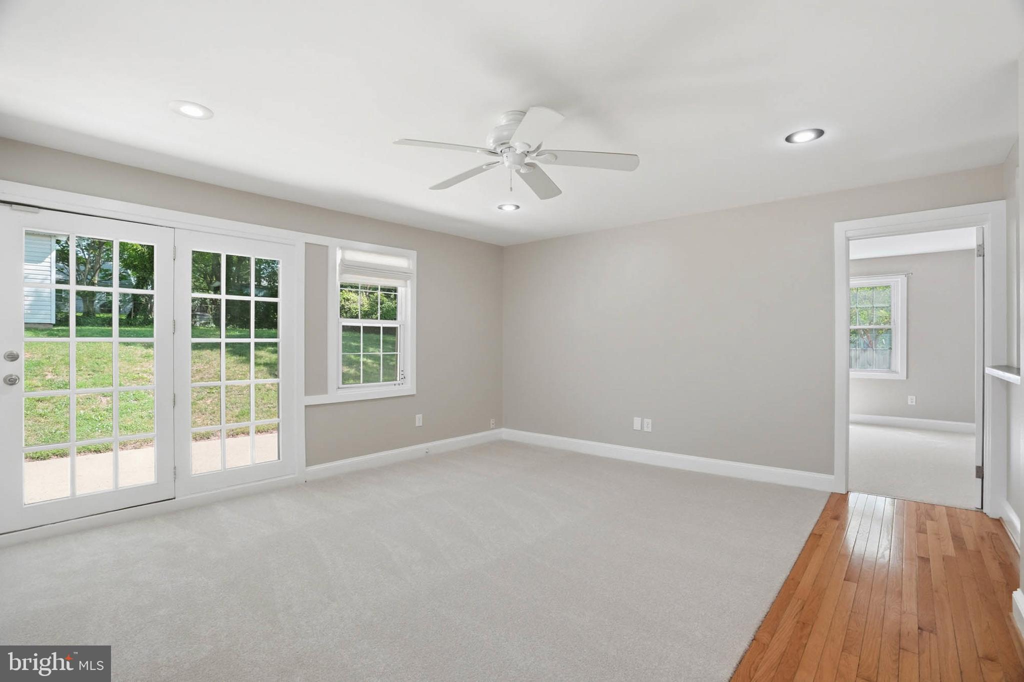 ROCKCREST - Residential
