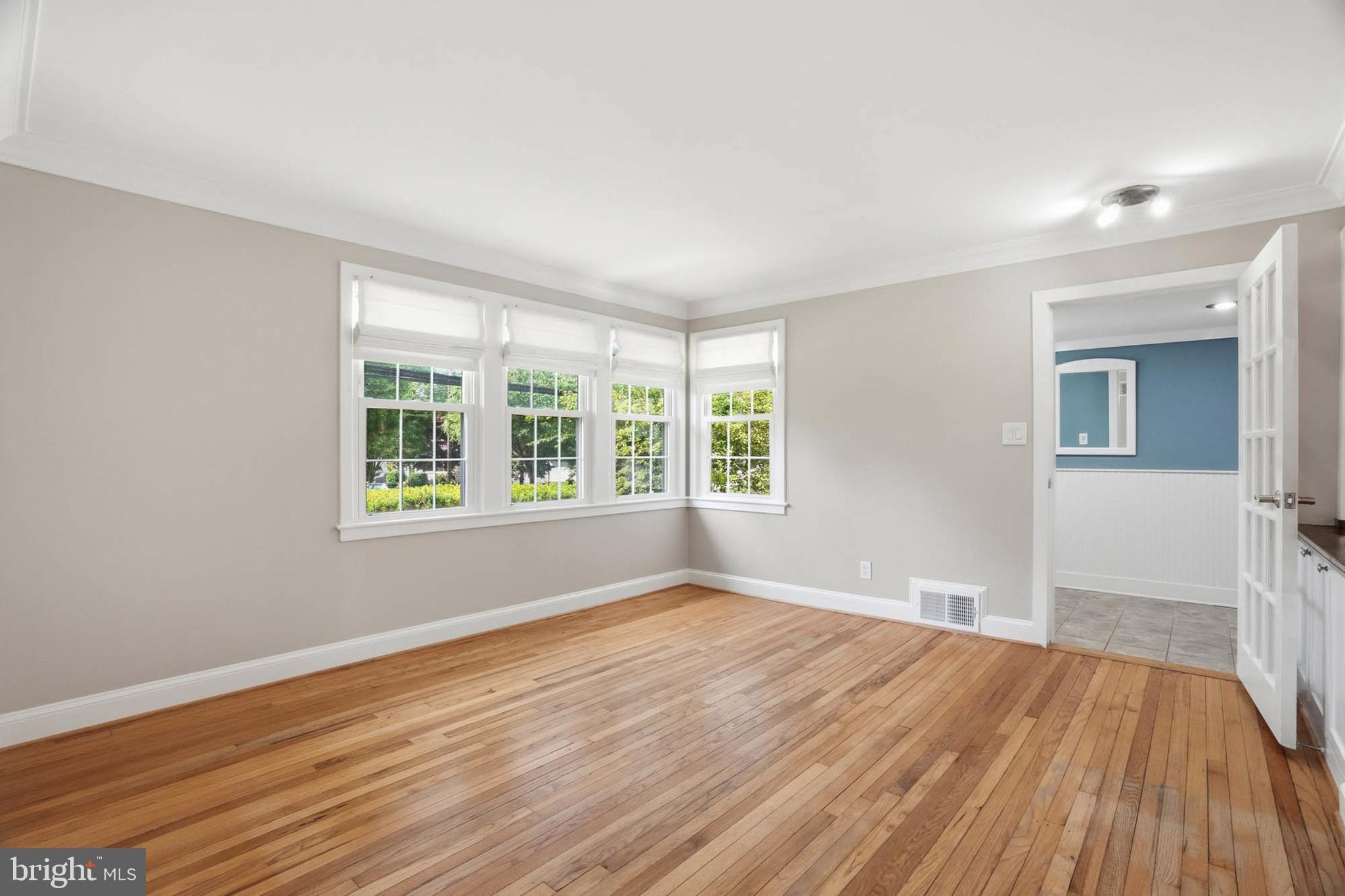 ROCKCREST - Residential