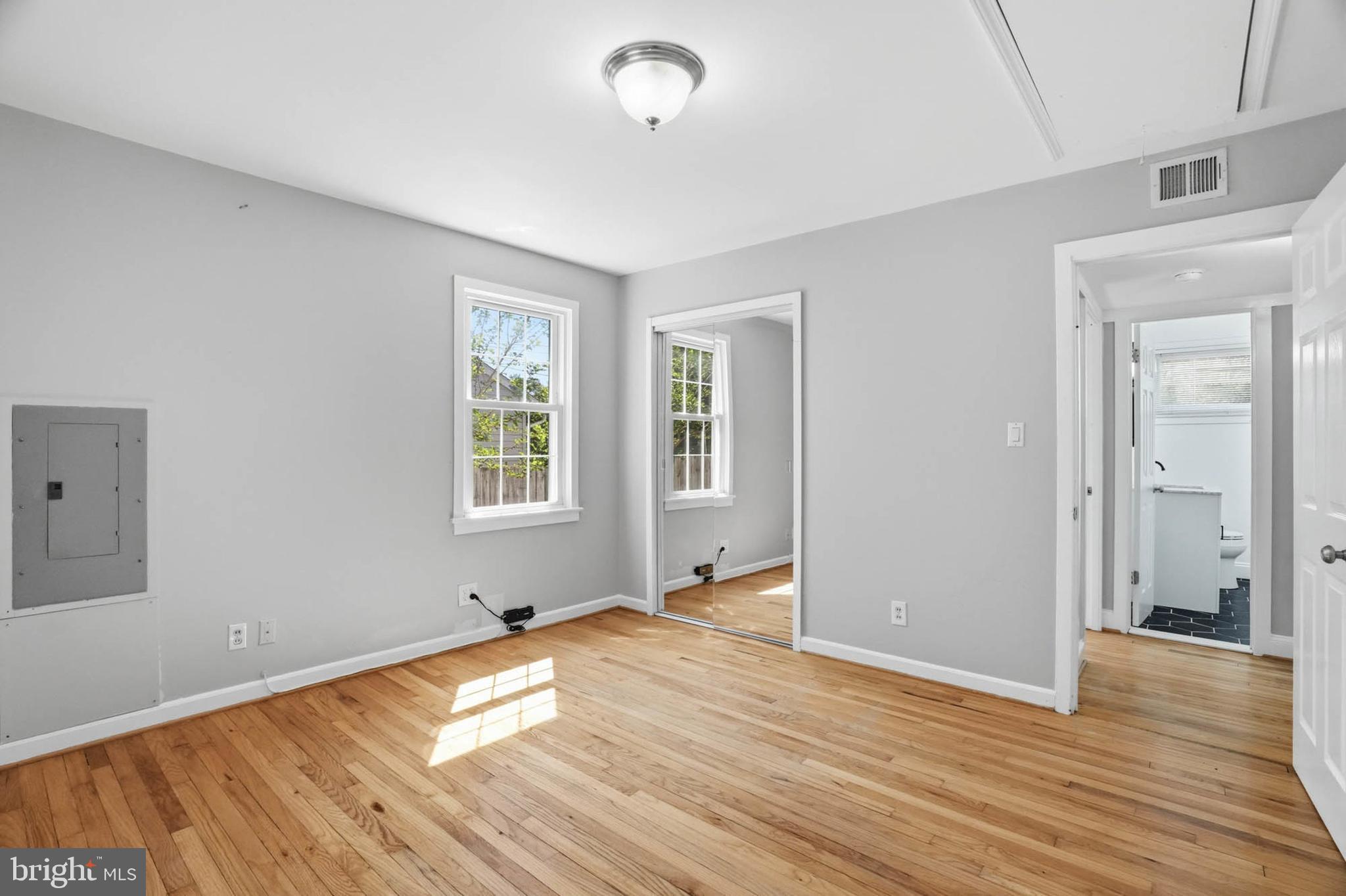 ROCKCREST - Residential