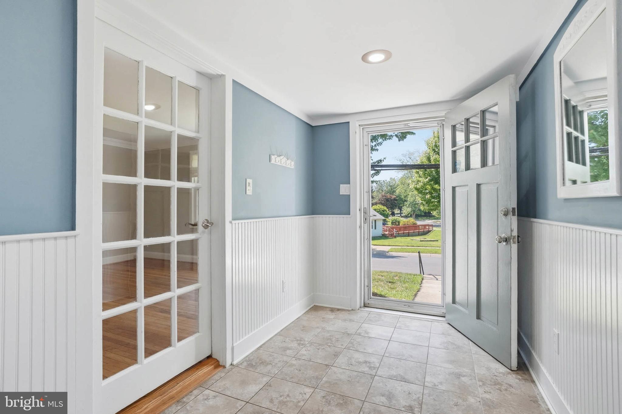 ROCKCREST - Residential