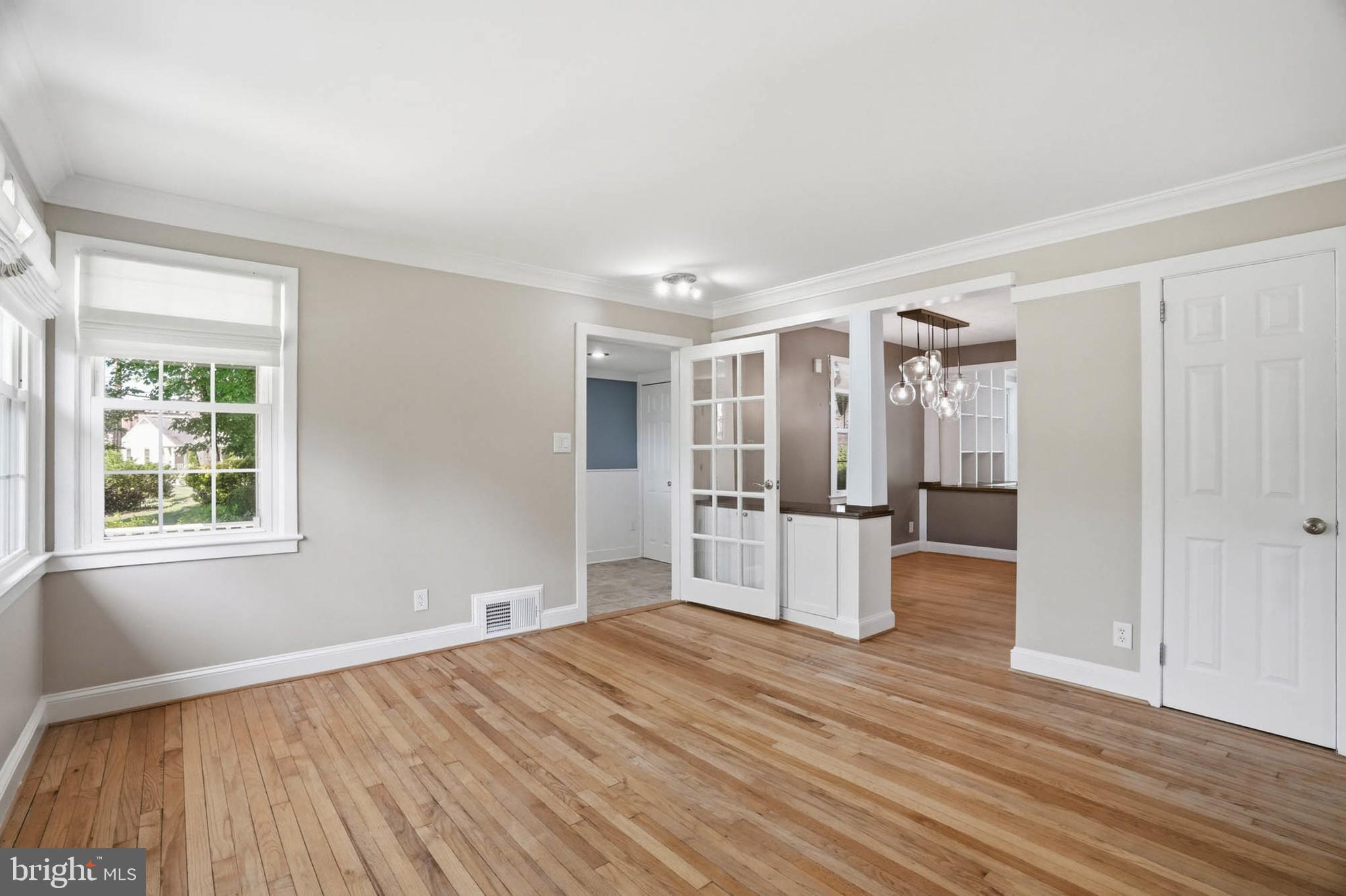 ROCKCREST - Residential