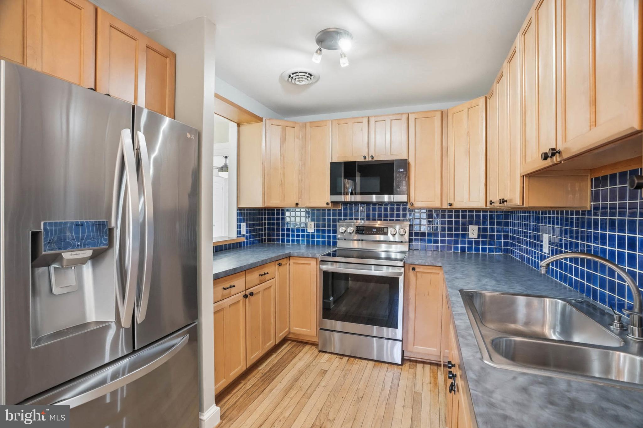ROCKCREST - Residential