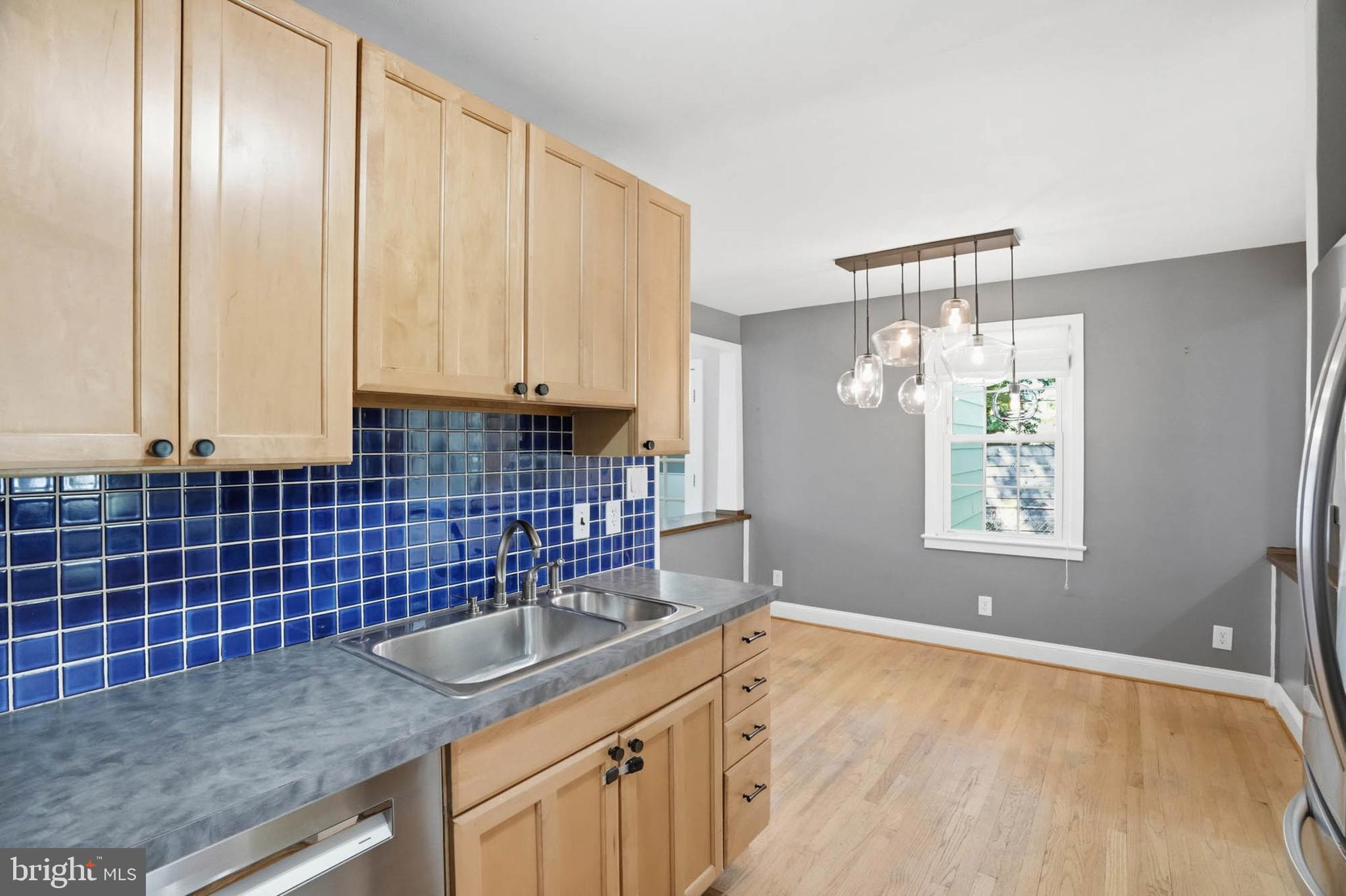 ROCKCREST - Residential