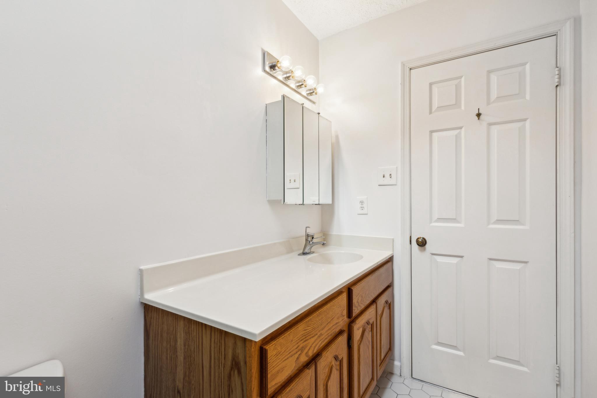 HOLMEHURST - Residential