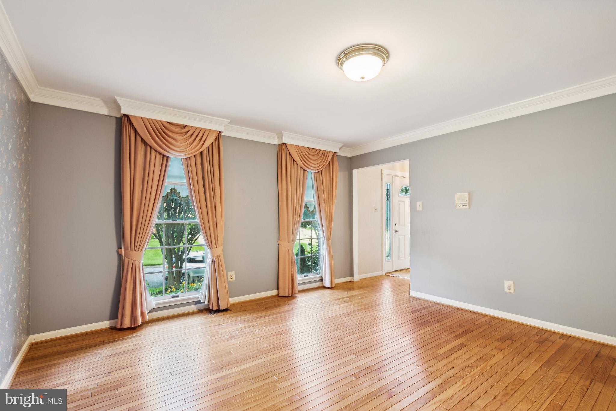 HOLMEHURST - Residential