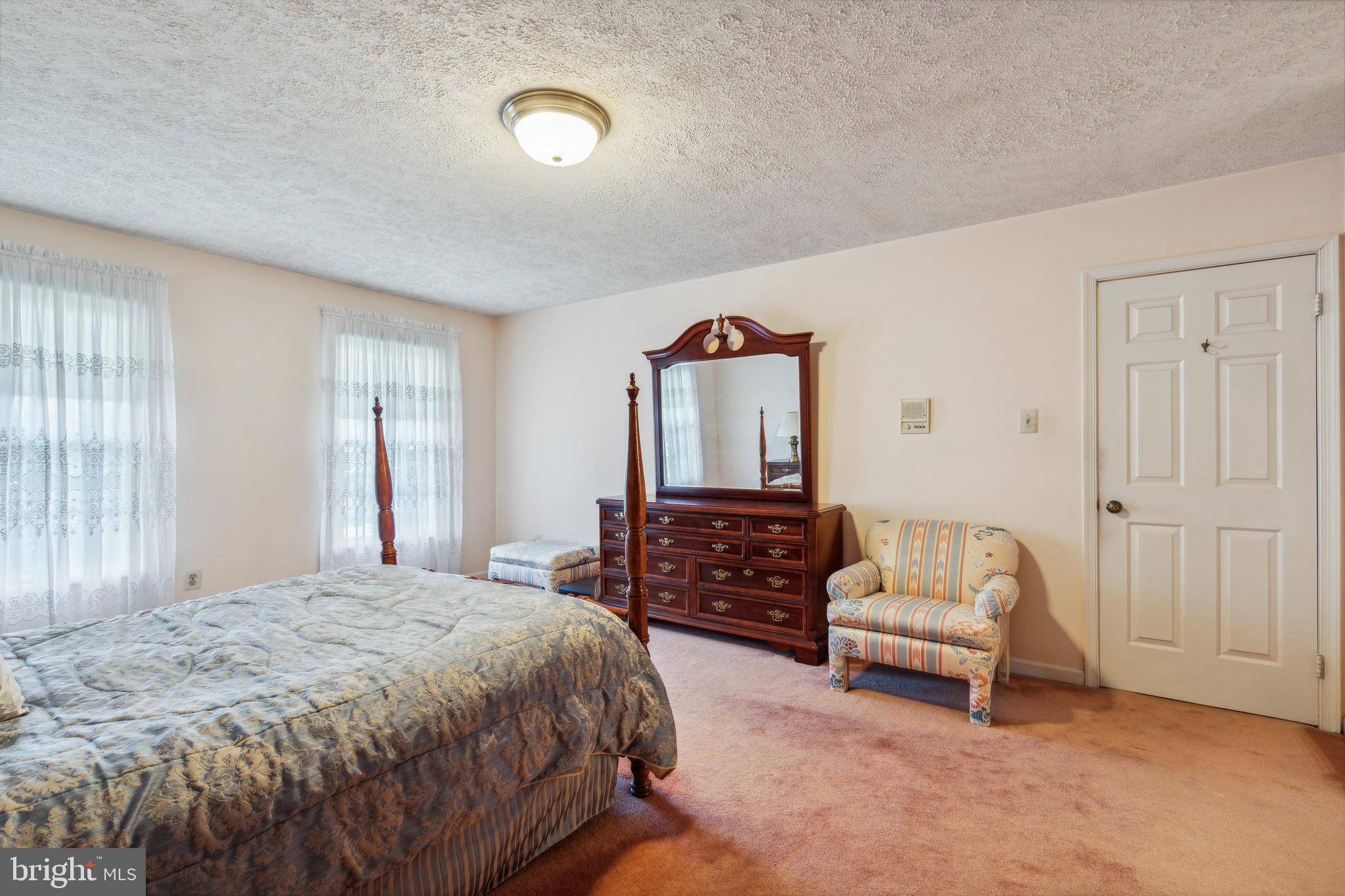 HOLMEHURST - Residential