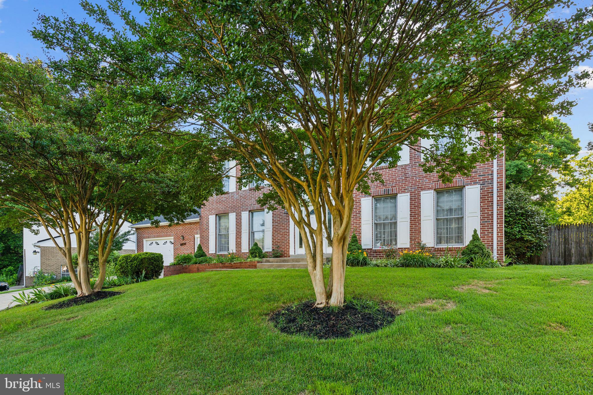 HOLMEHURST - Residential