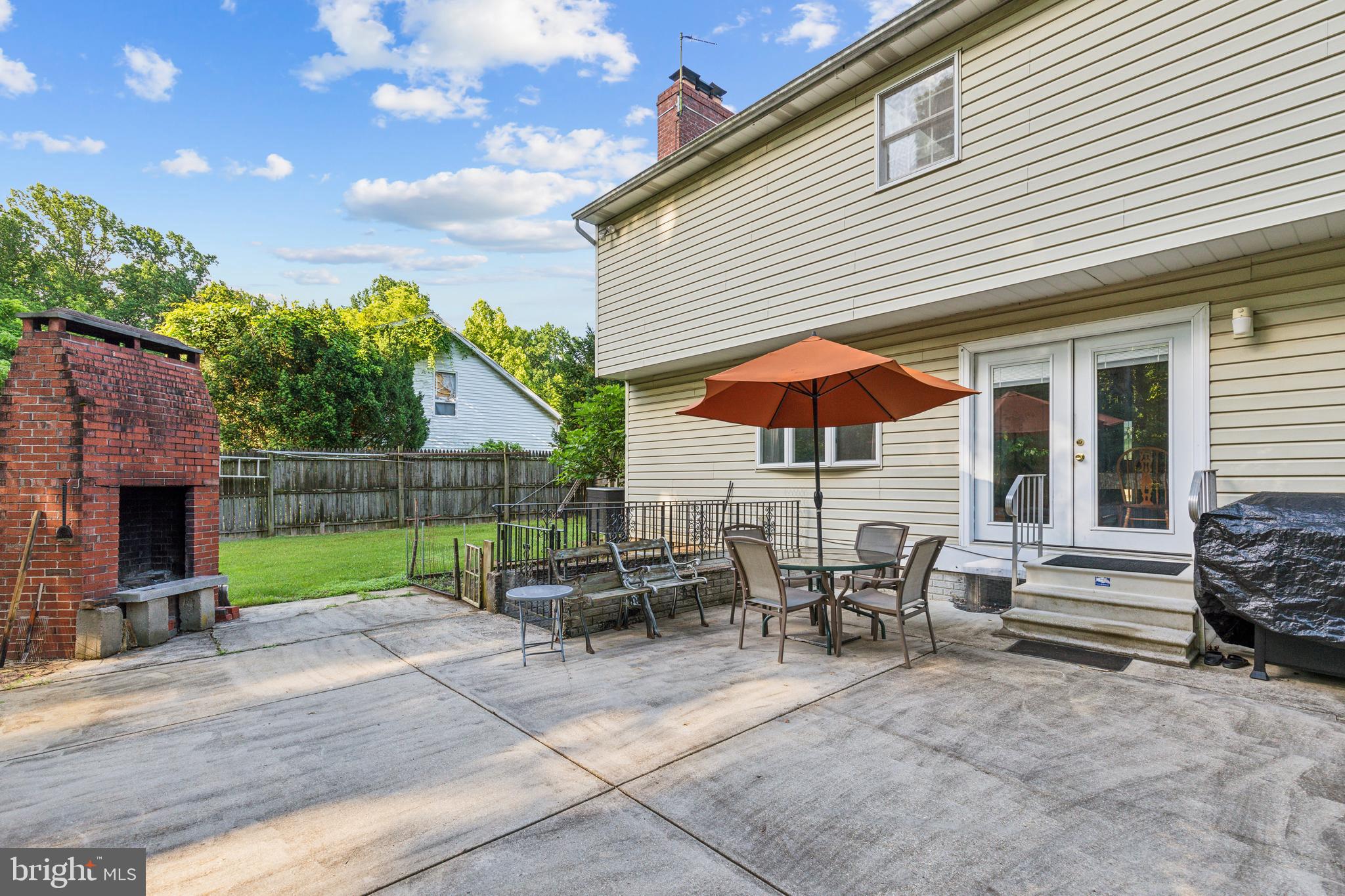 HOLMEHURST - Residential