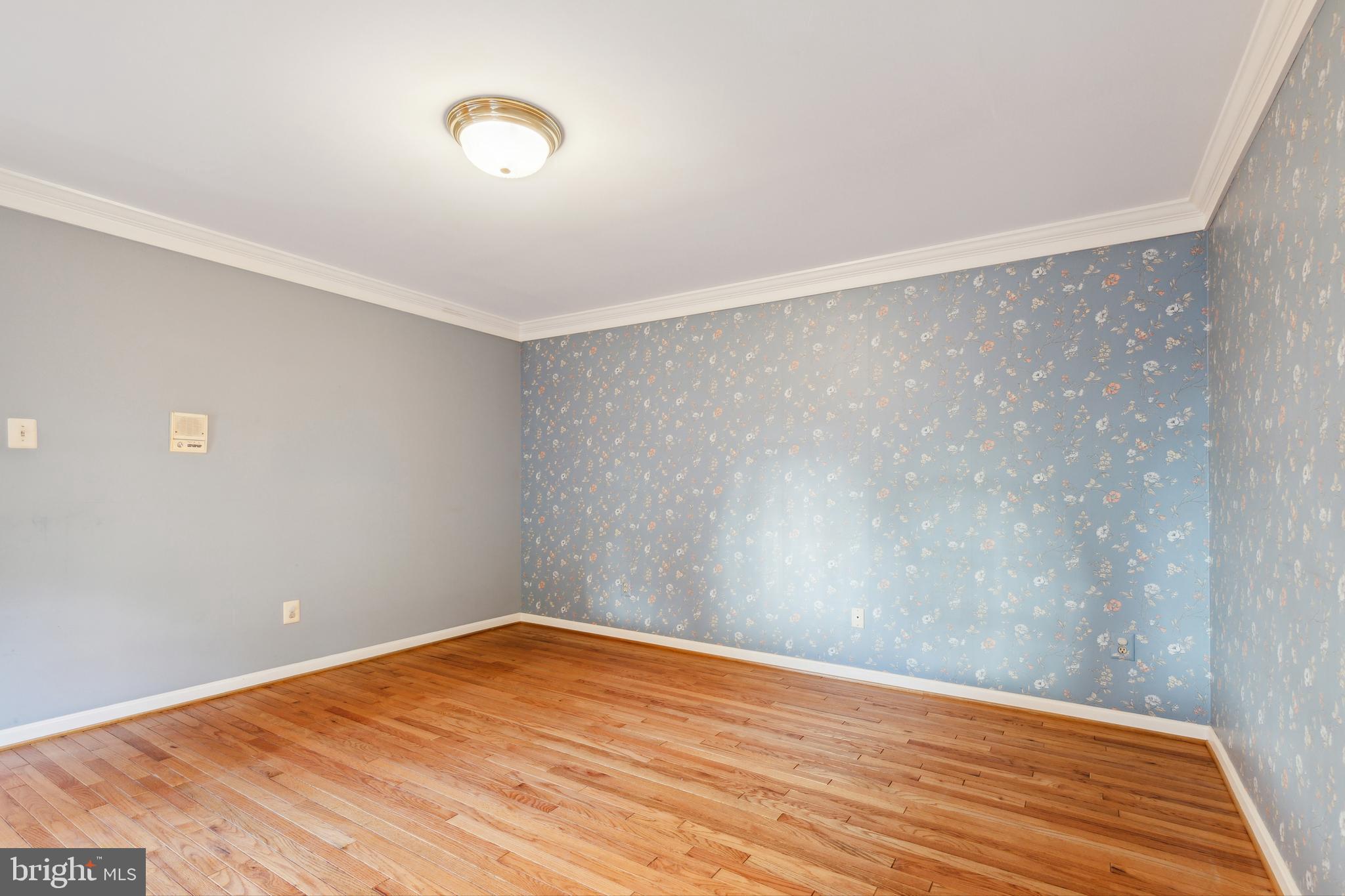 HOLMEHURST - Residential