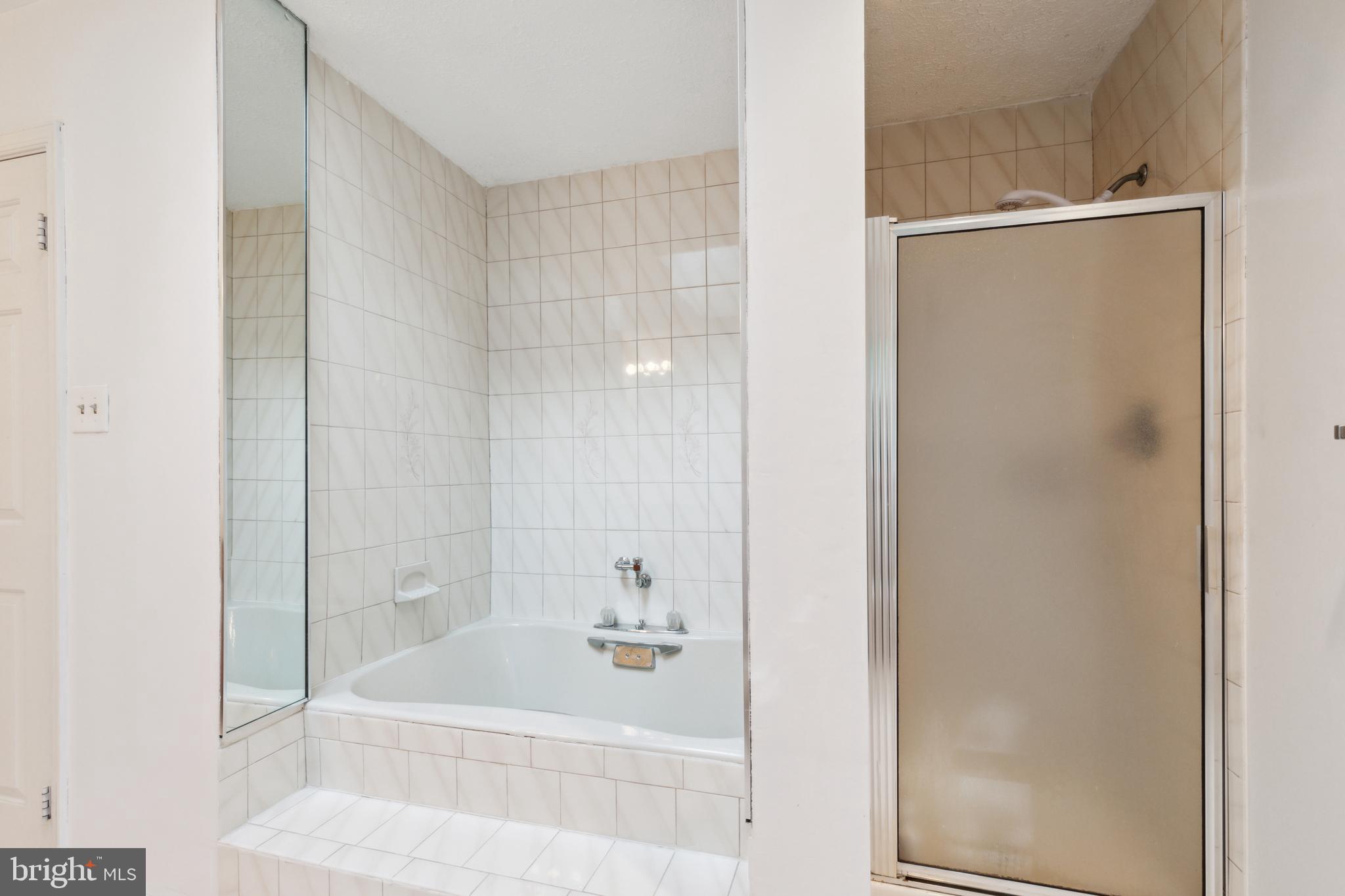 HOLMEHURST - Residential