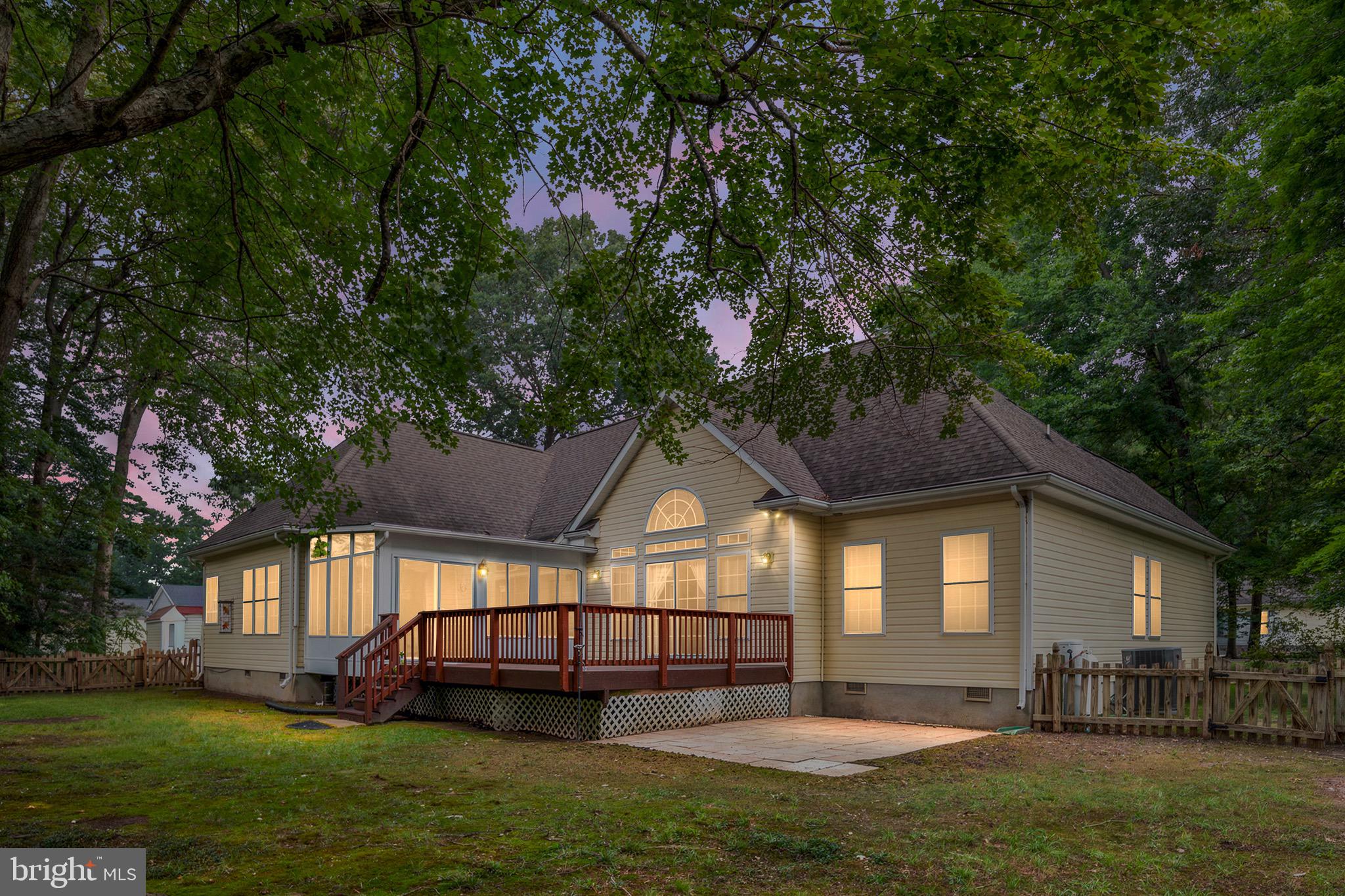 112 STRATFORD CIRCLE