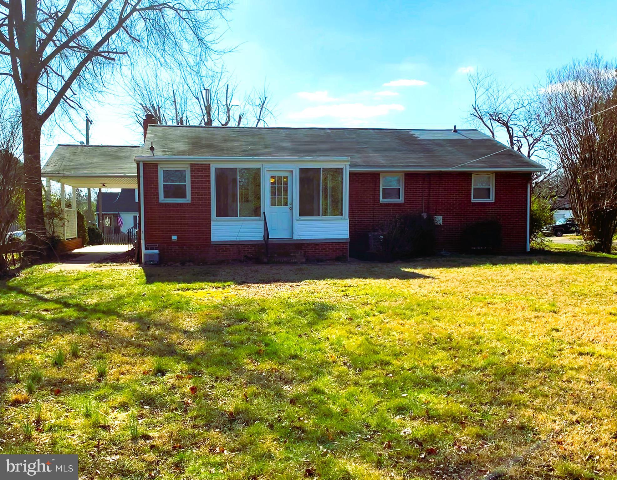 DILLARD - Residential Lease