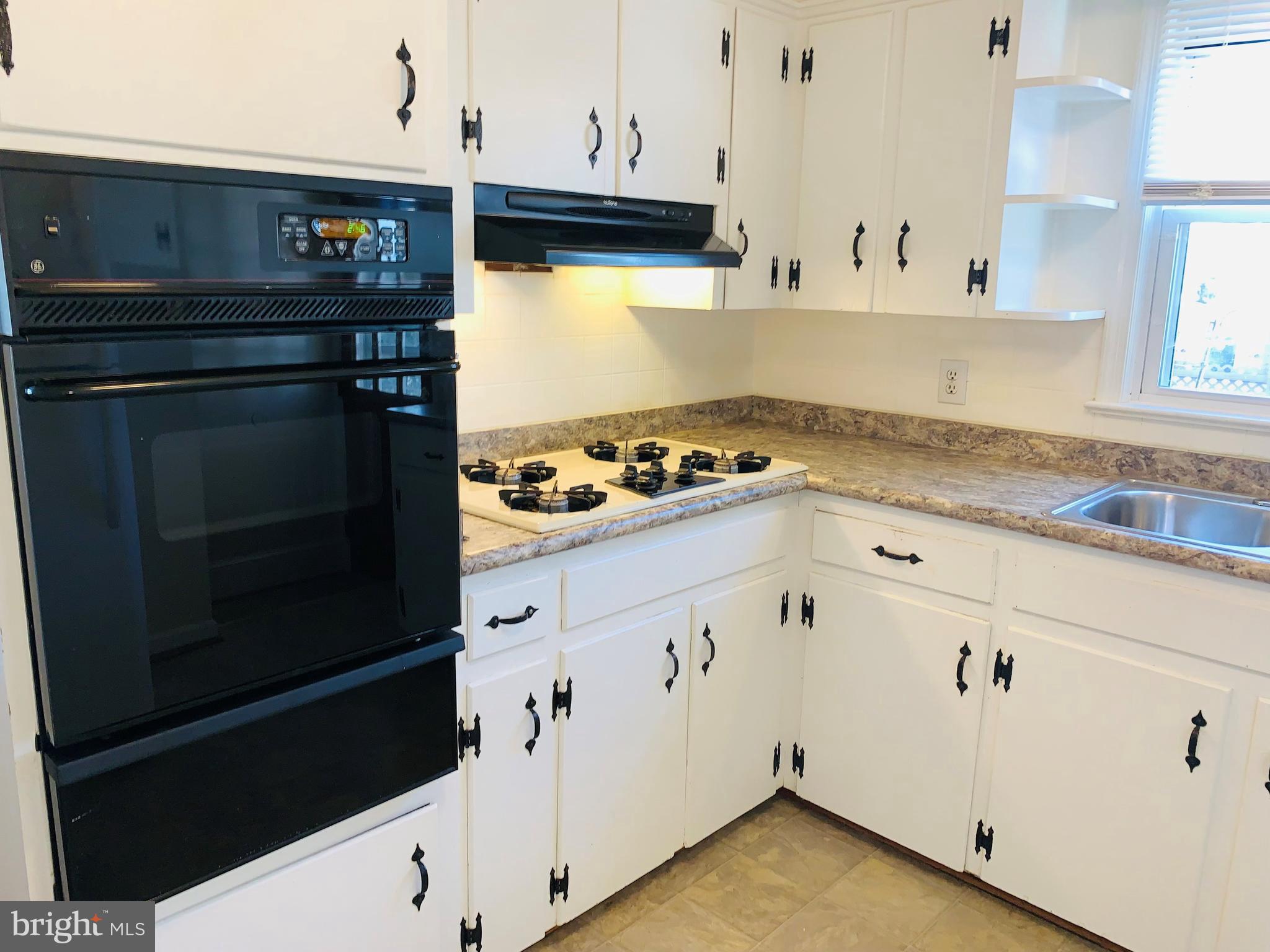 DILLARD - Residential Lease