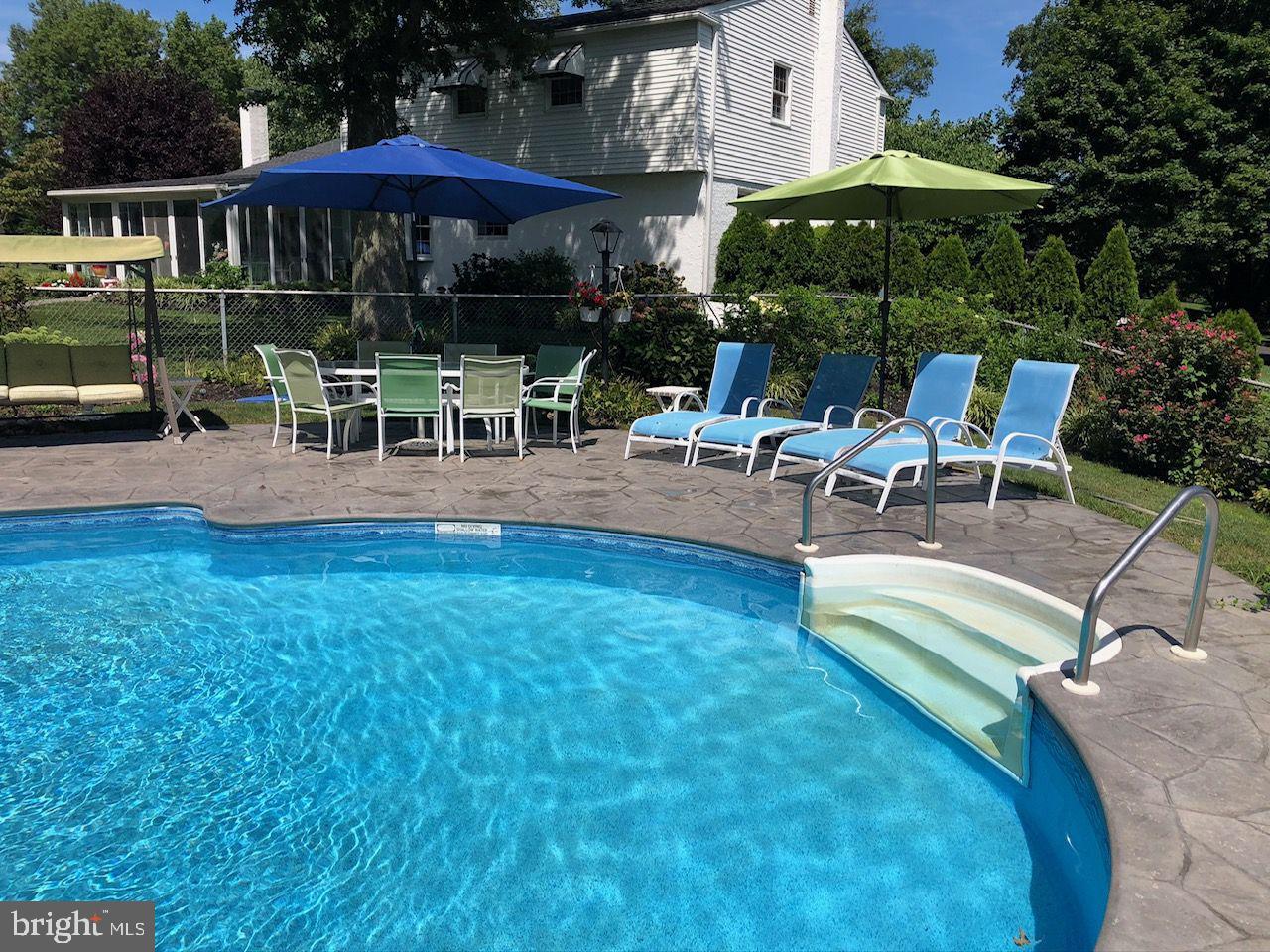 WINDMILL VIL - Residential