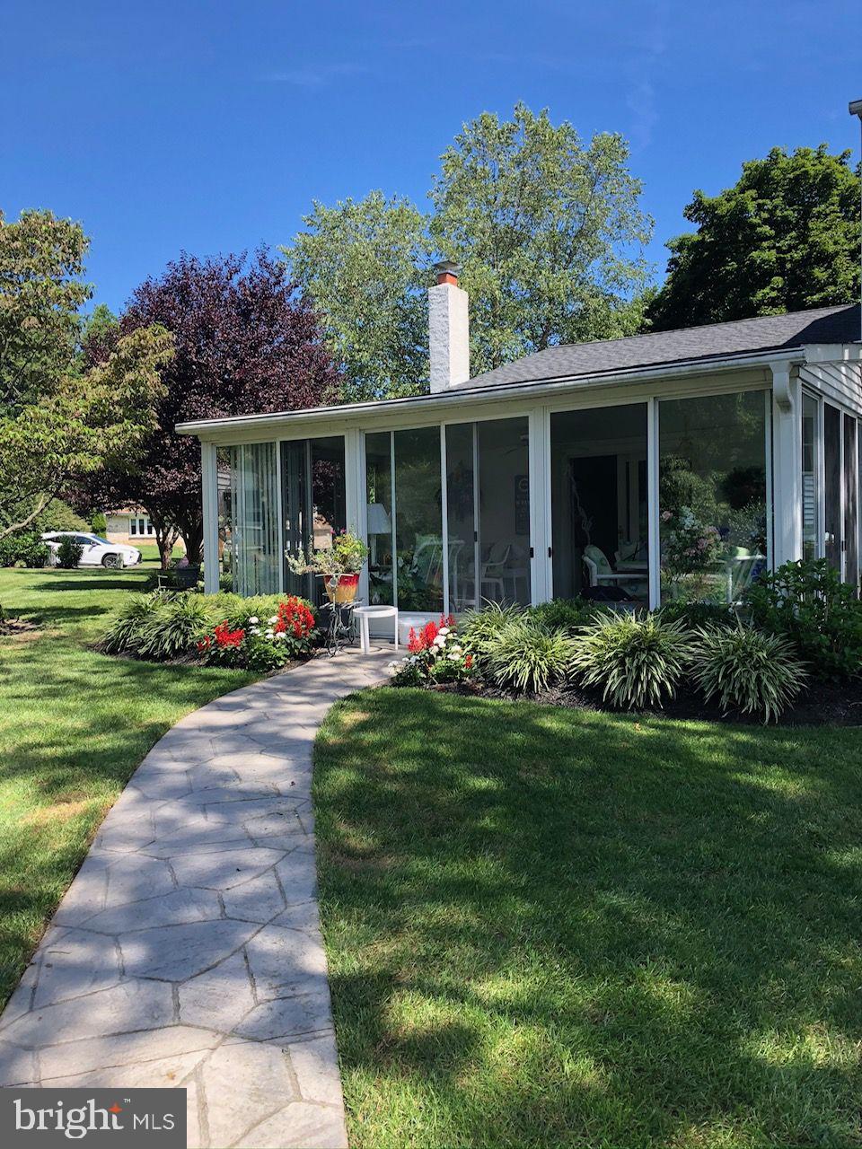 WINDMILL VIL - Residential