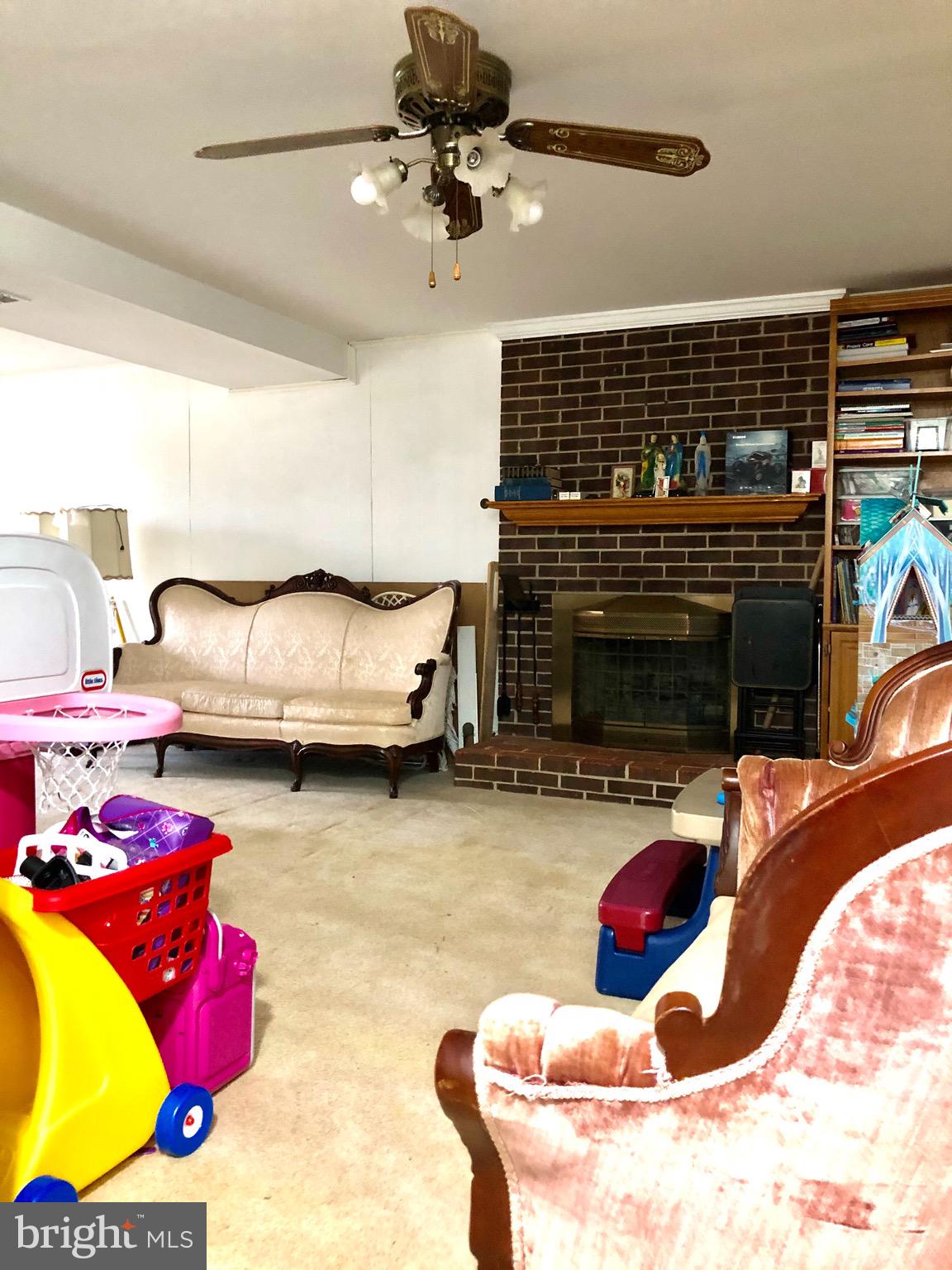 DALE CITY - Residential