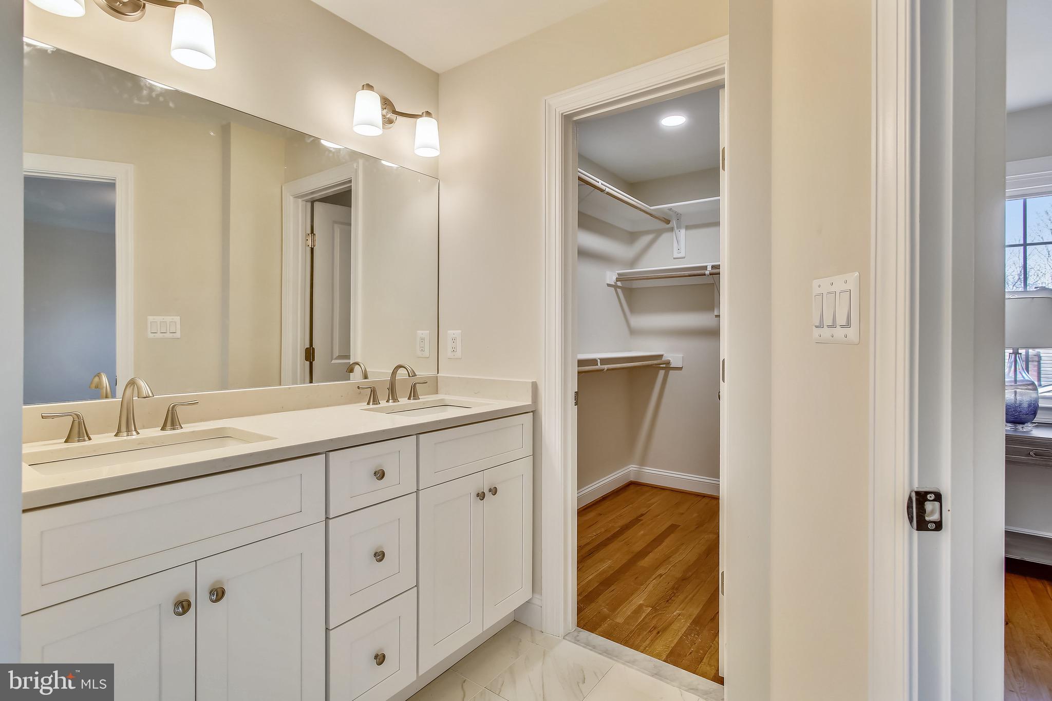 LAWYERS NORTH - Residential