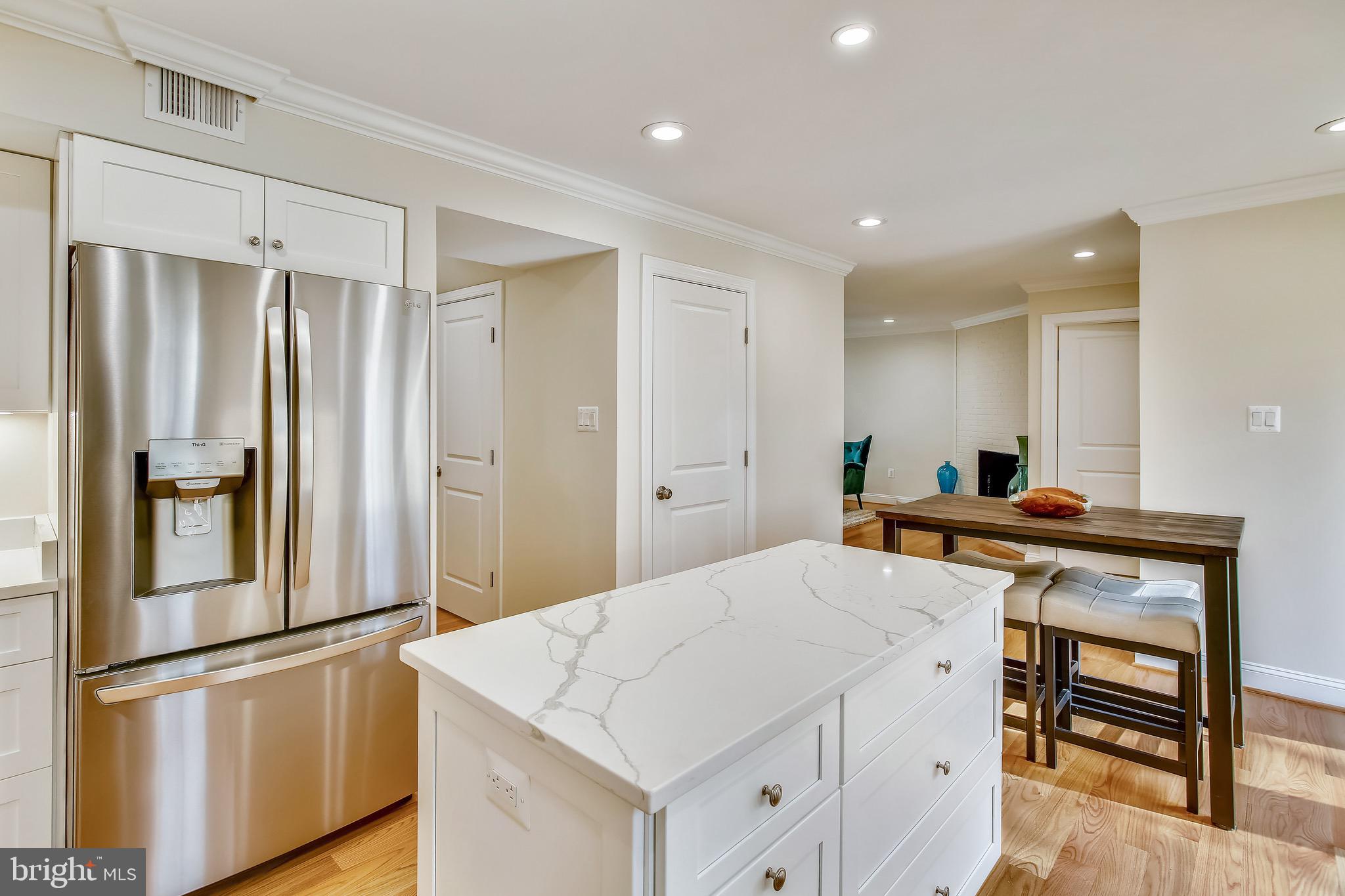 LAWYERS NORTH - Residential