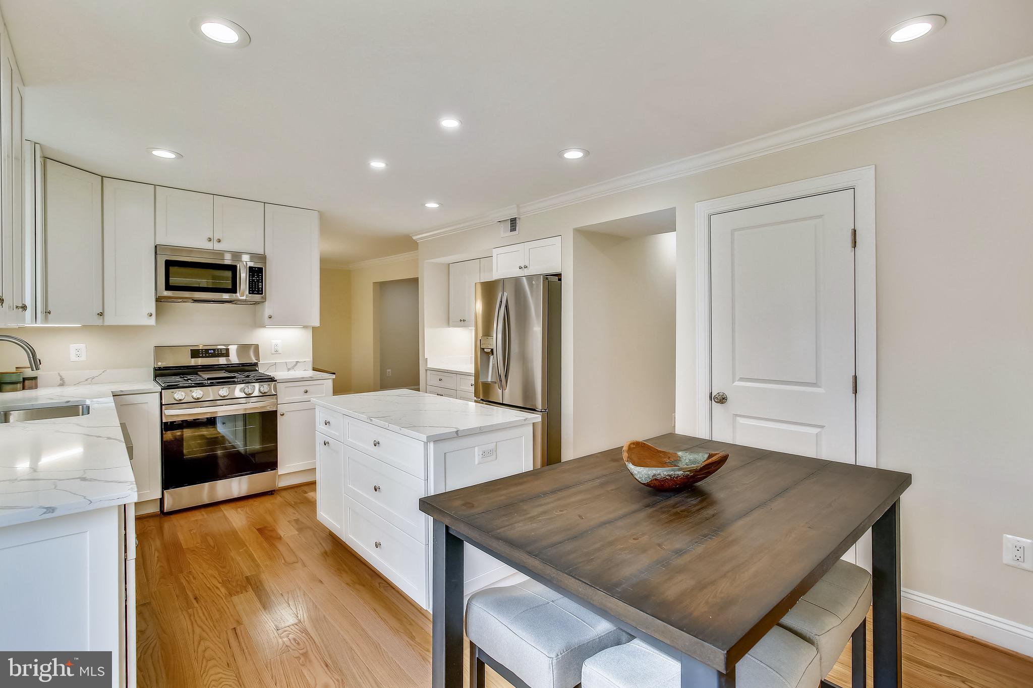 LAWYERS NORTH - Residential