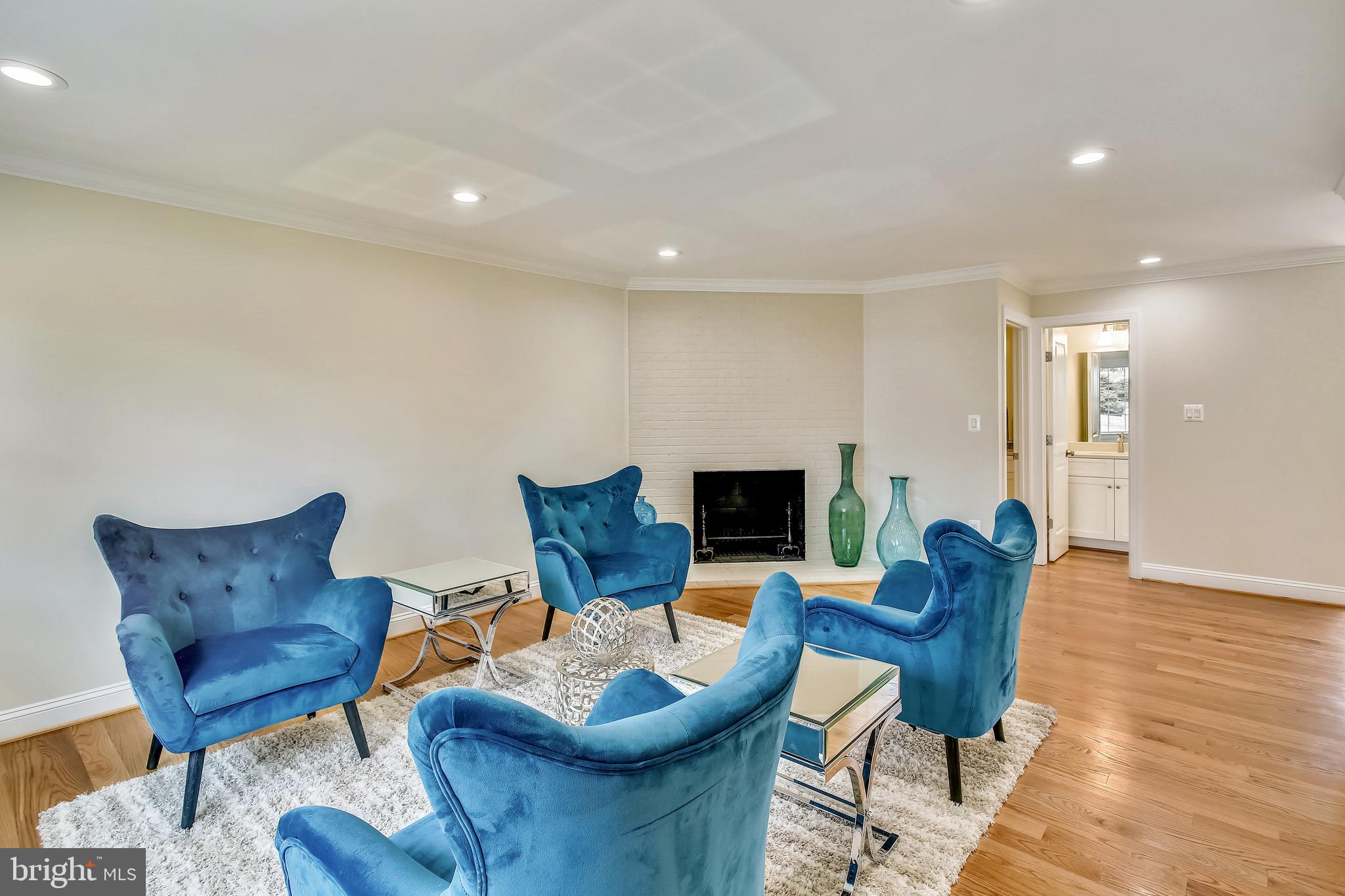 LAWYERS NORTH - Residential