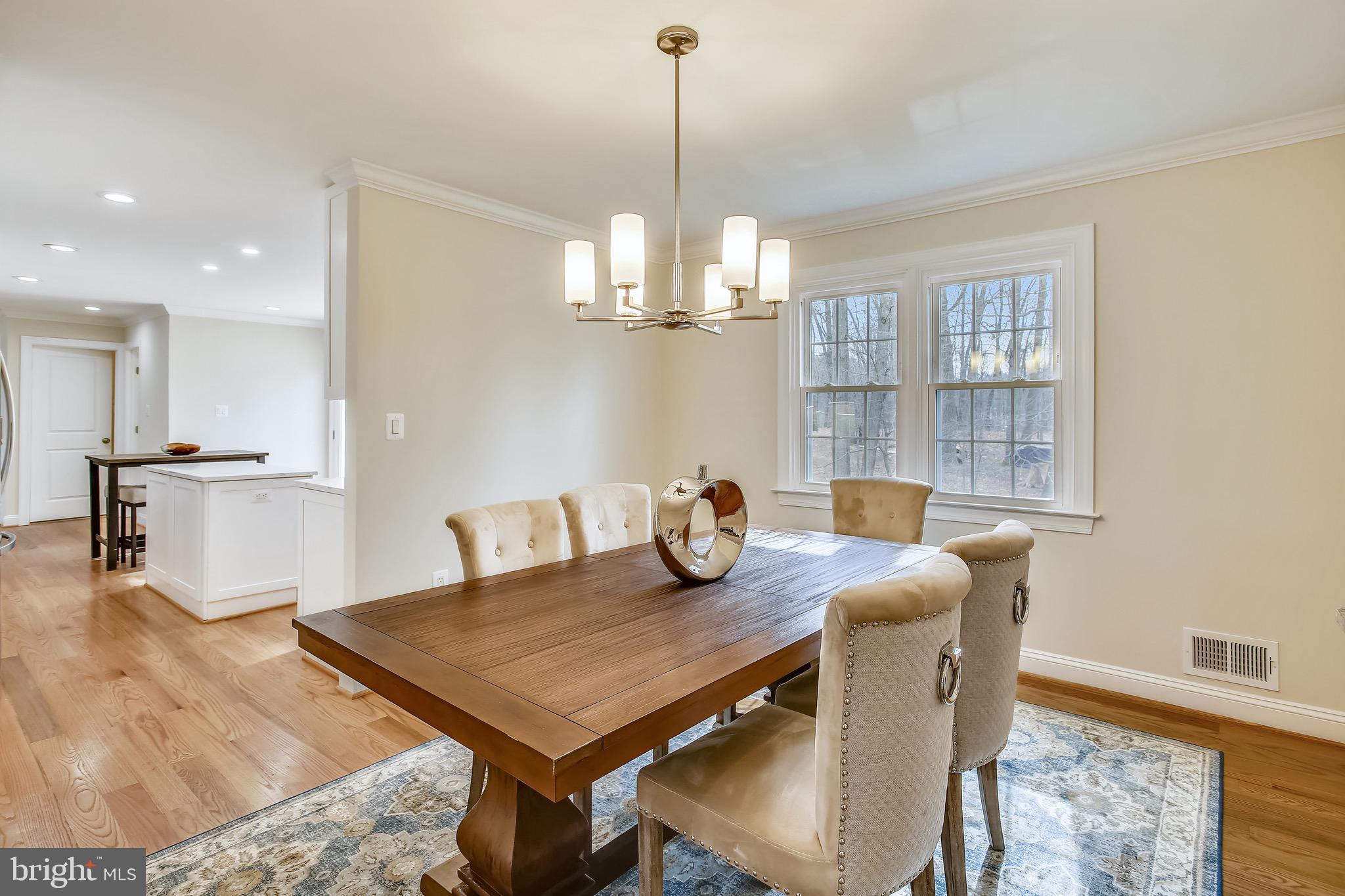 LAWYERS NORTH - Residential