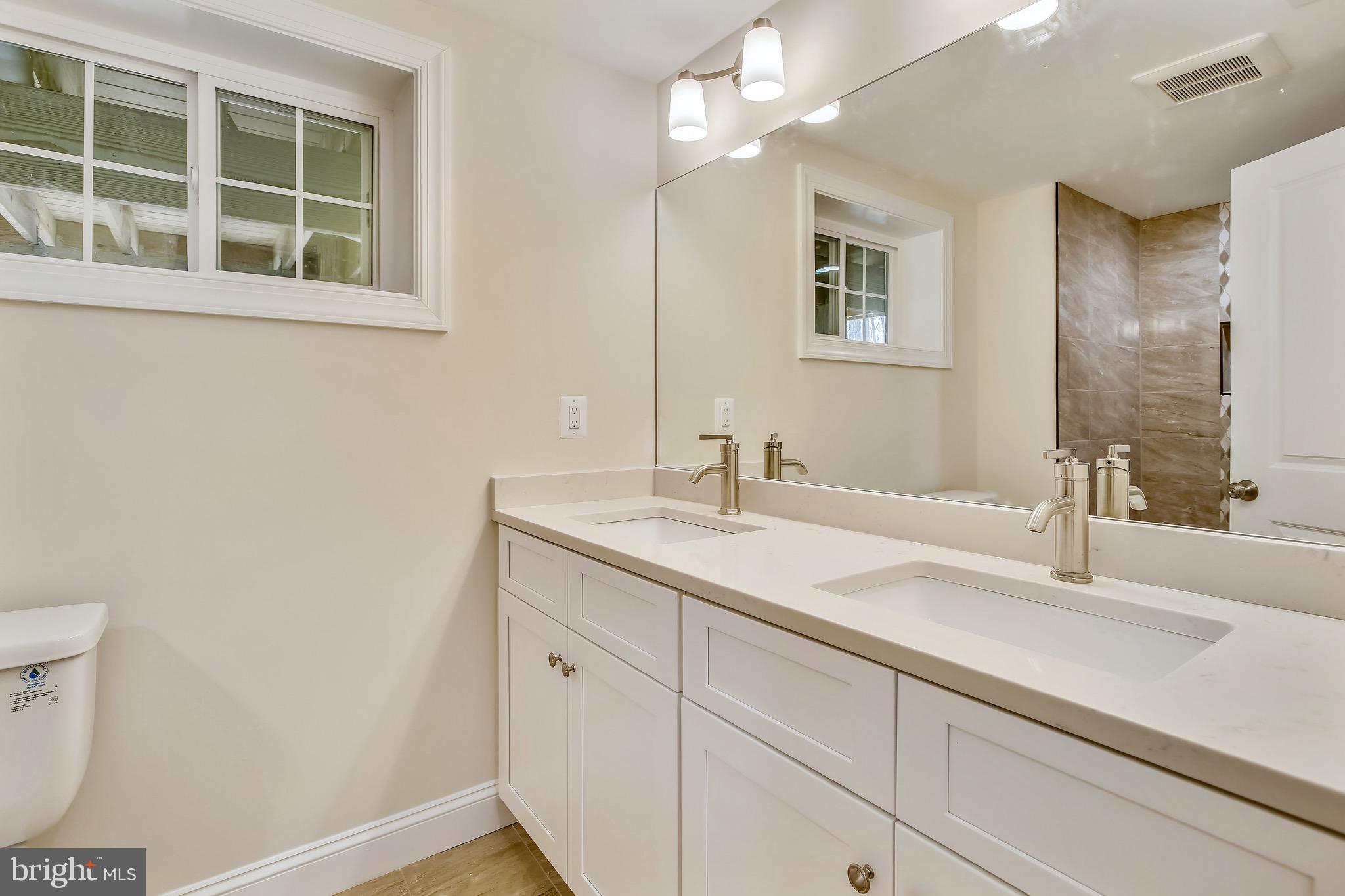 LAWYERS NORTH - Residential