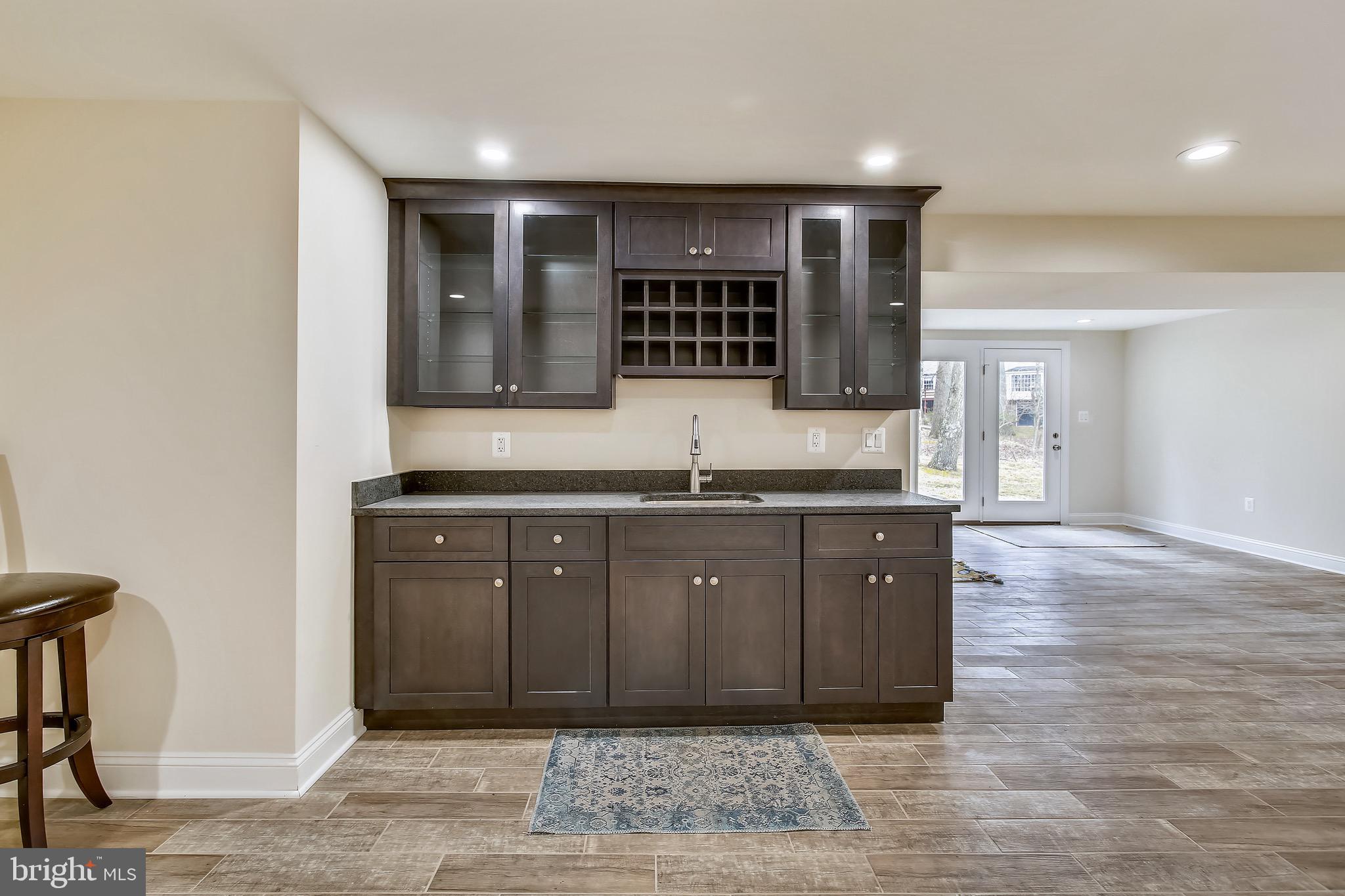 LAWYERS NORTH - Residential