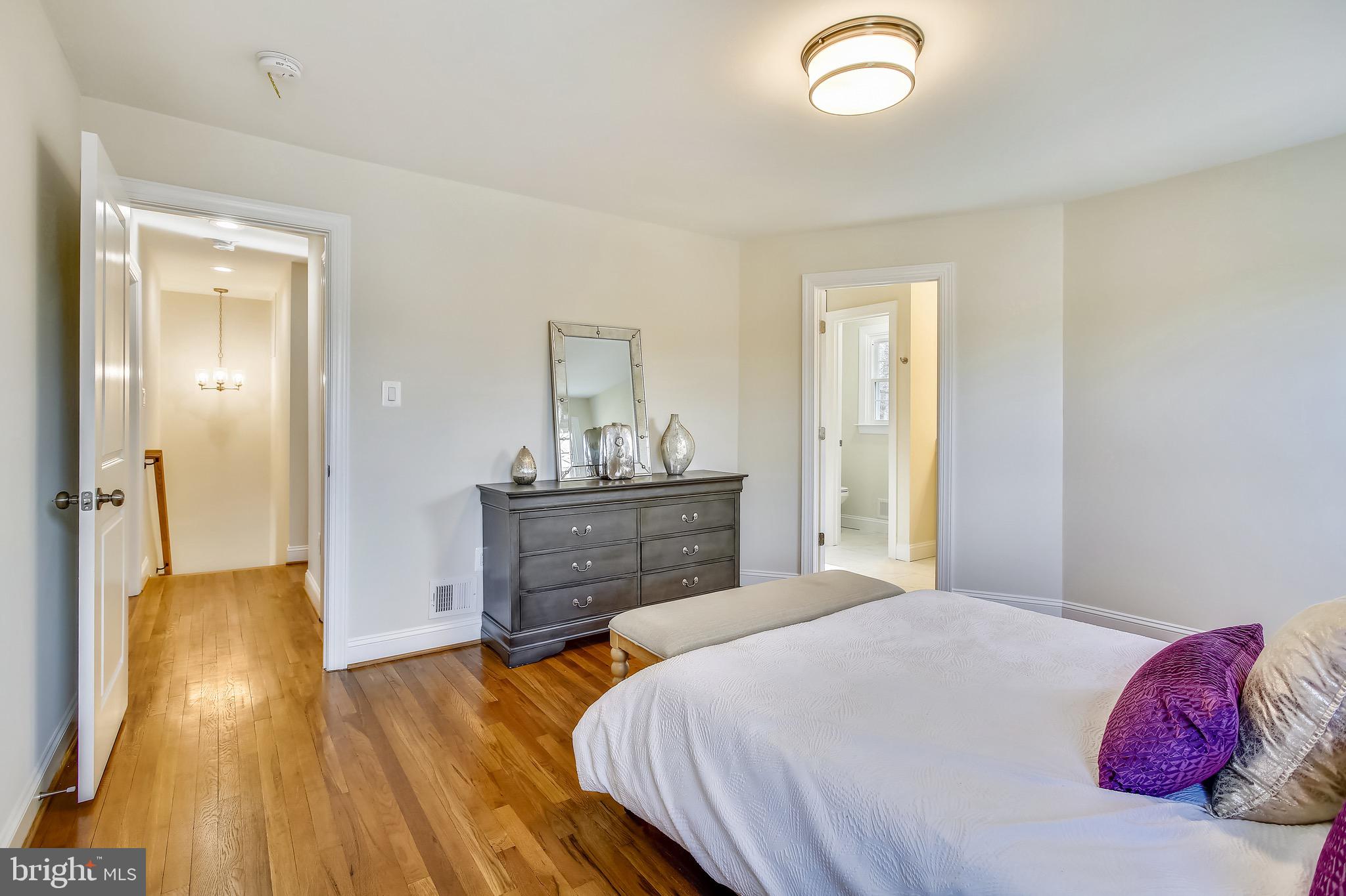 LAWYERS NORTH - Residential